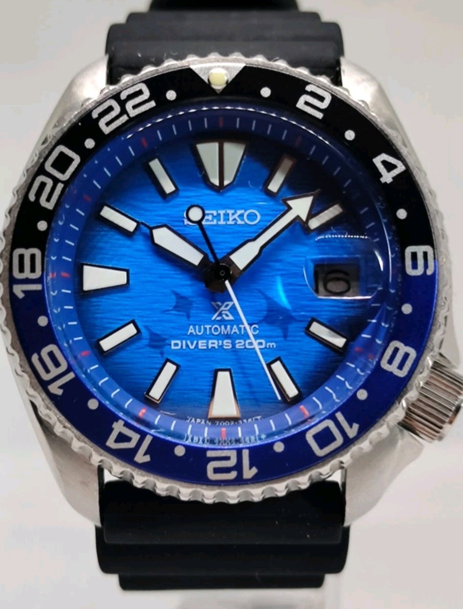 MINT SEIKO DIVERS 7002-7000 BLUE MANTA DIAL AUTOMATIC MENS WATCH 2N8567
