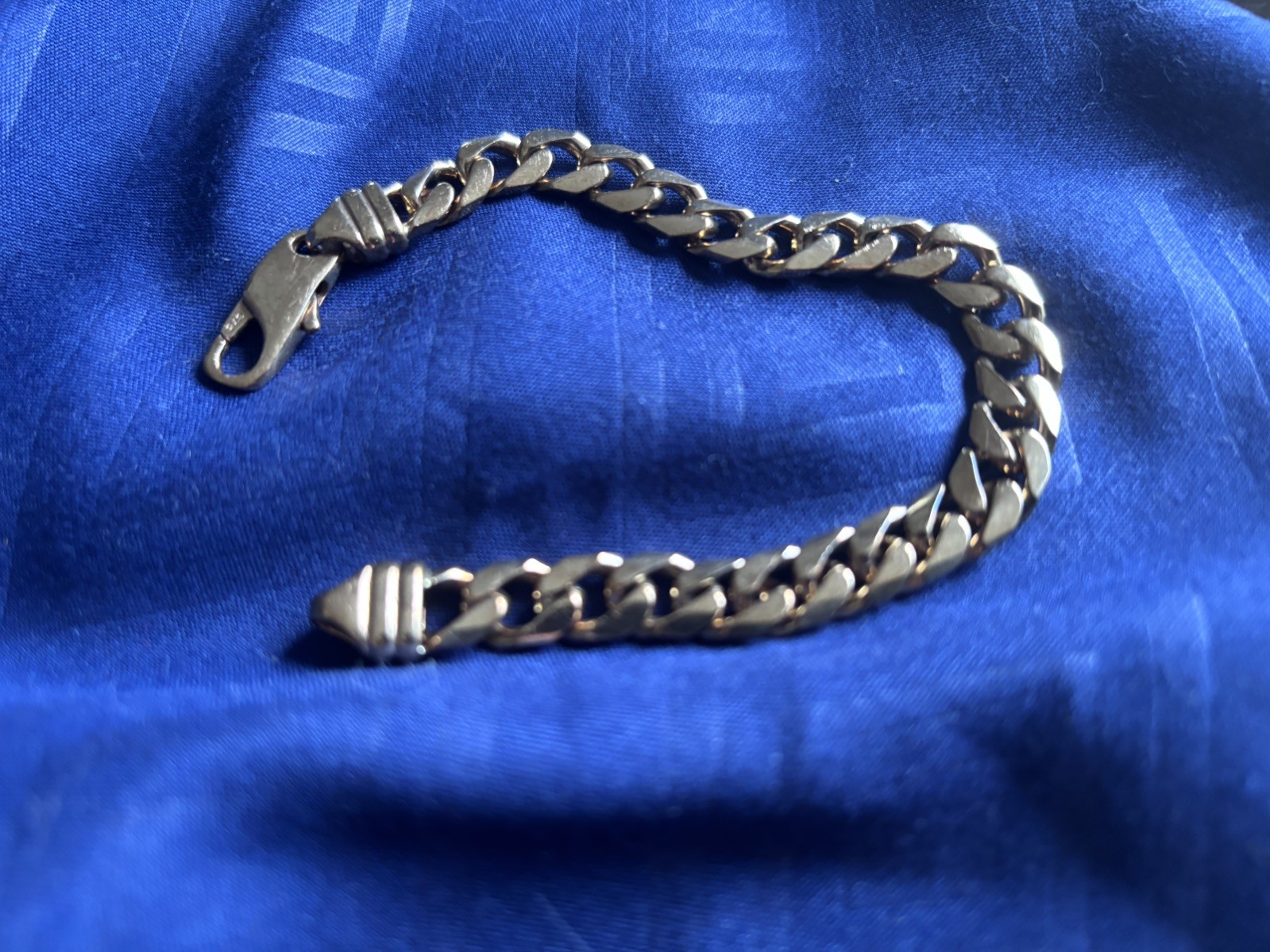 9ct Solid Gold, 20cm 8mm , 26.7g, bracelet