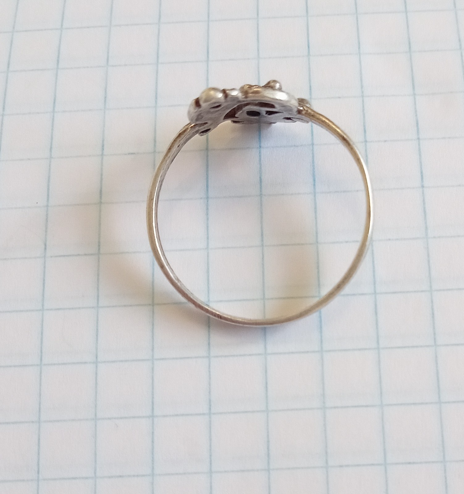 Vintage Beautiful Ring Sterling Silver 925 test Ukraine Women’s Jewelry size 8.5