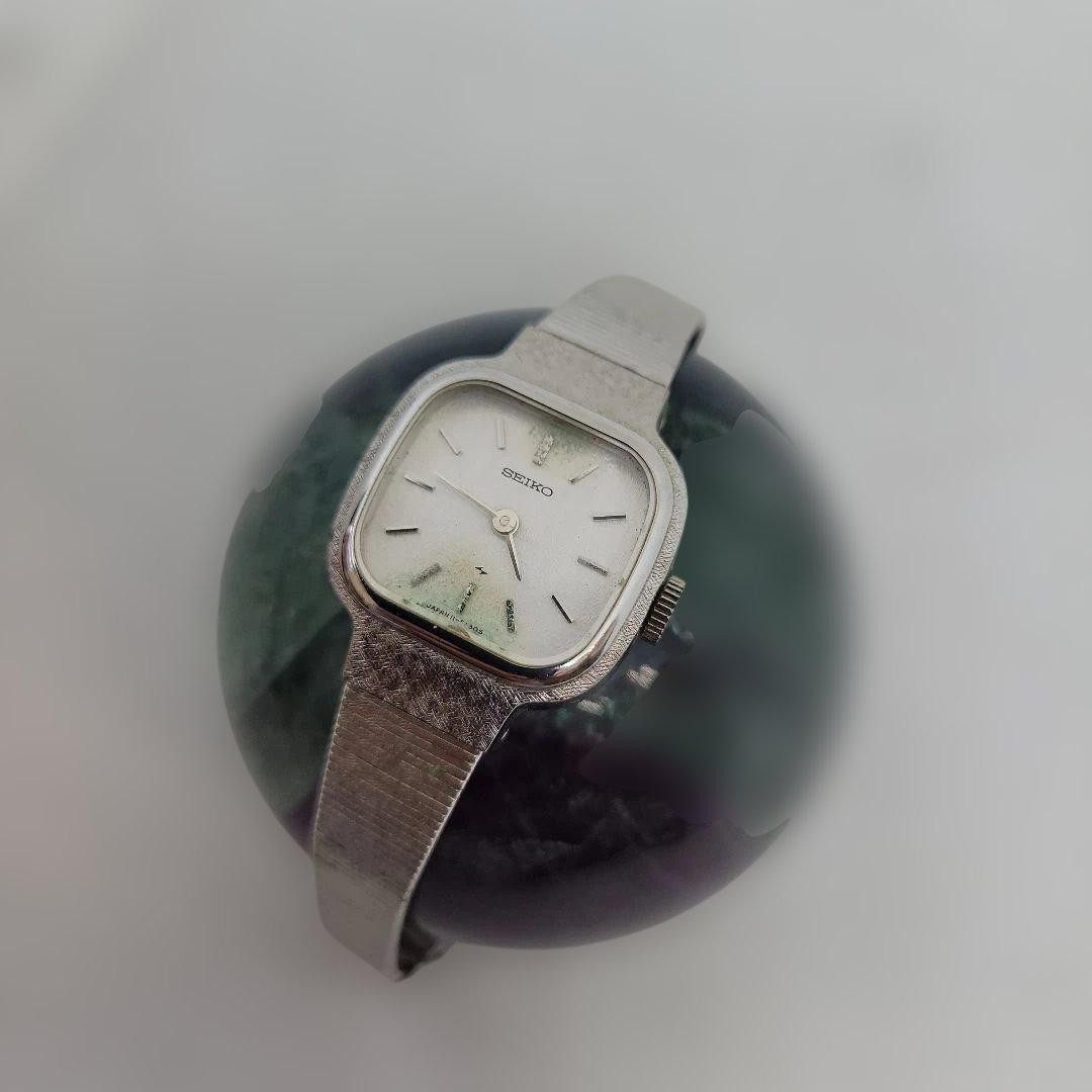 Working Seiko manual winding ladies’ watch