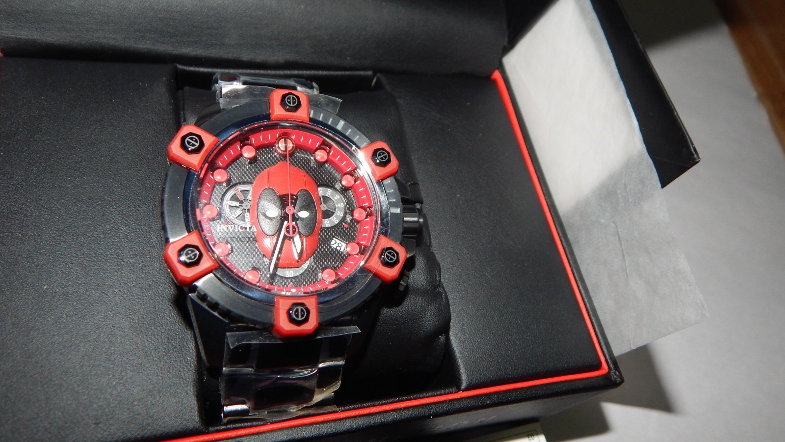 New INVICTA Marvel OCTANE DEADPOOL 48mm Watch 100m 27155 & Box LE 618/3000