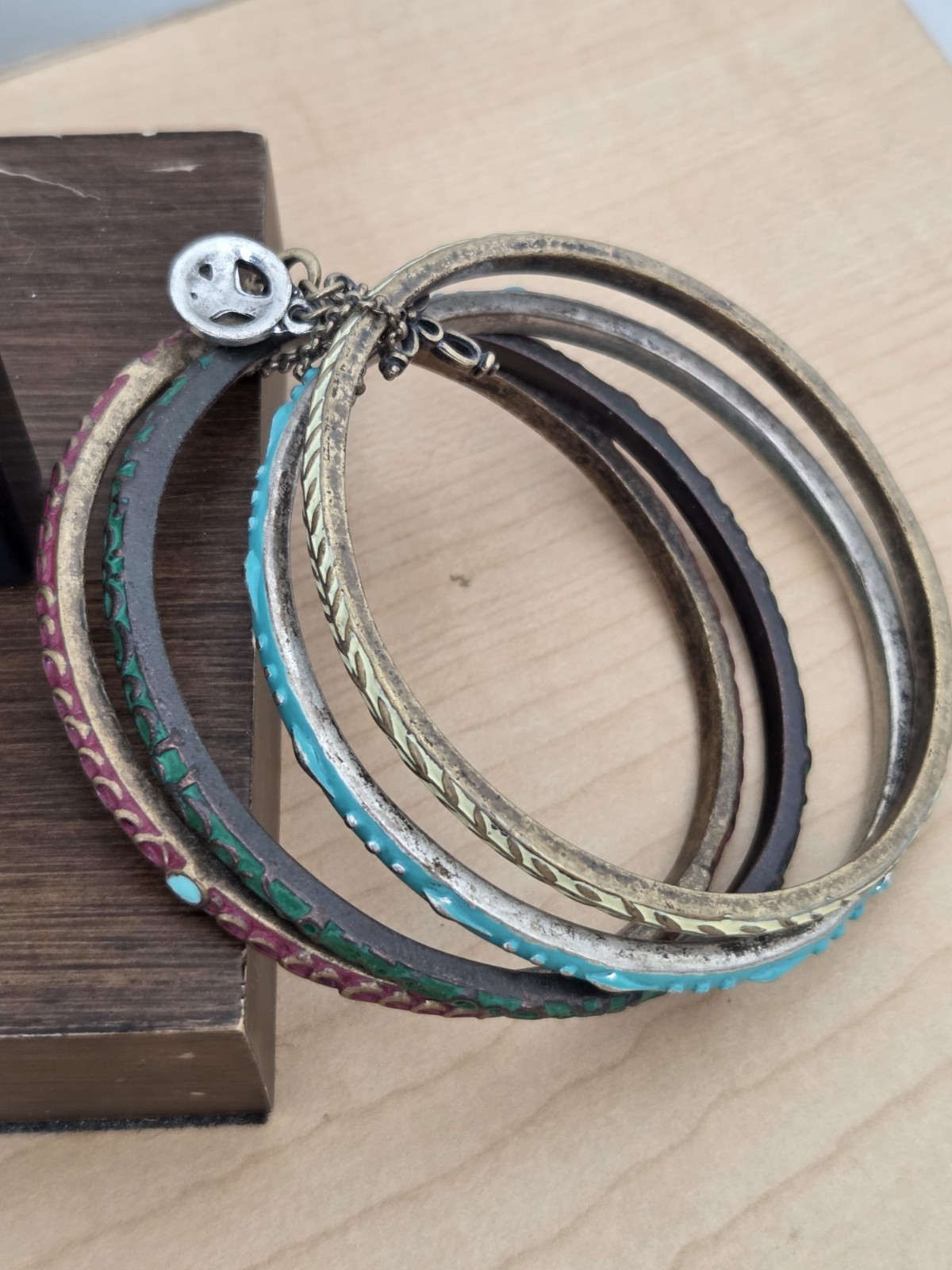 Colorful Bangle Bracelets ( 4) Pieces- Cream, Turquoise and Berry Colors