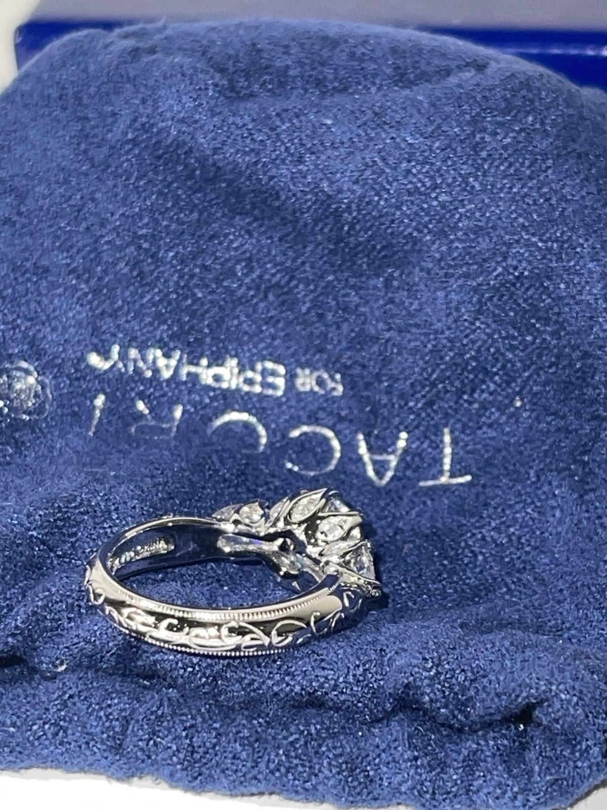 QVC TACORI EPIPHANY DIAMONIQUE BLOOM CUT RING W/ PEAR ACCENTS SZ 6 #J27578