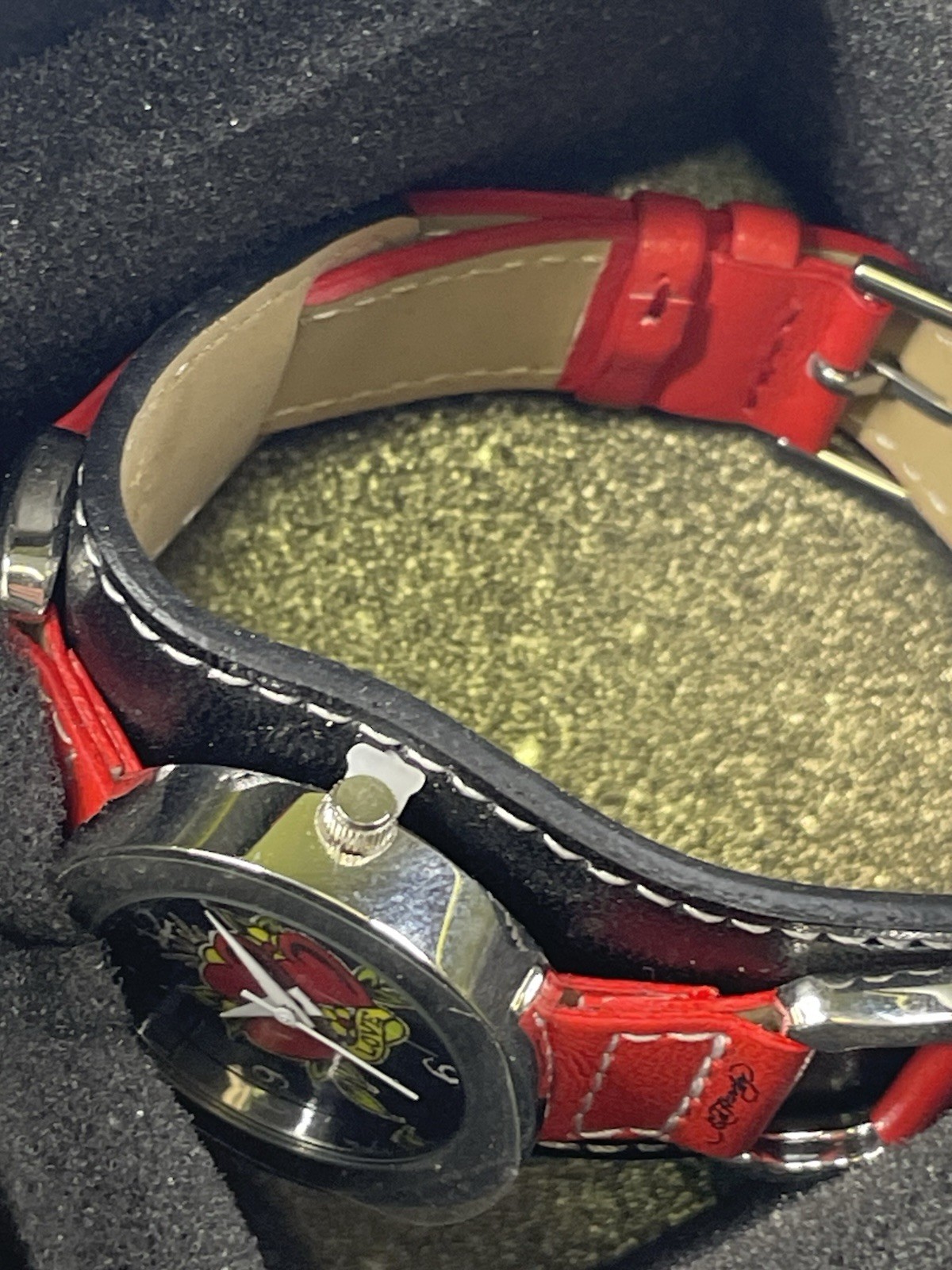 Vintage Y2K Ed Hardy Vintage Watch Leather Red Black Gladiator HT TI 0001 Tick