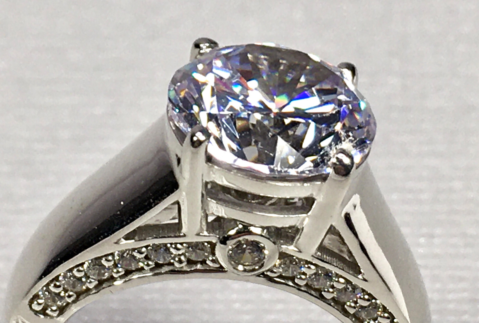 CHARLES WINSTON BELLA LUCE 7.83 CTW ZIRCONIA RHODIUM OVER STERLING RING SIZE 9