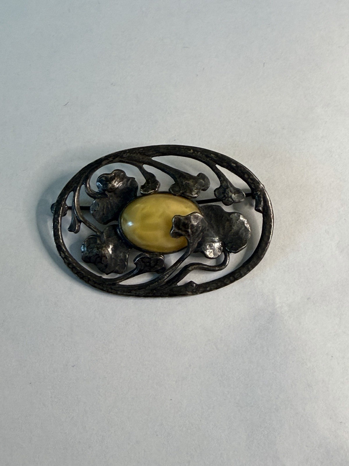 Vtg Art Nouveau 800 Silver Oval Cabochon Butterscotch Egg Yolk Amber Brooch Test
