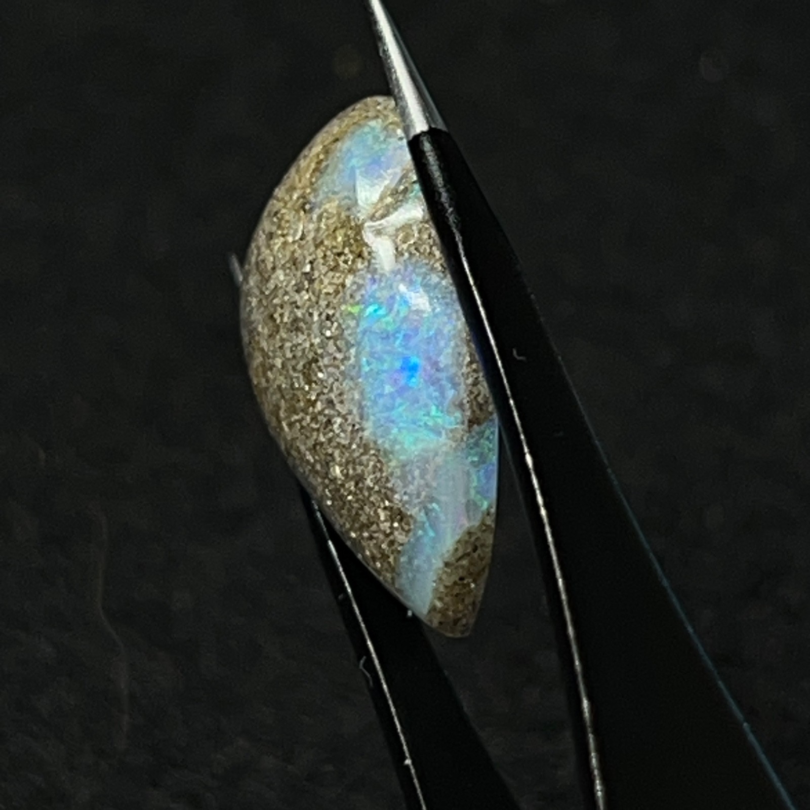 IPO-1 Brazilian opal 13.45ct 21x15x6mm strong play of colors free form