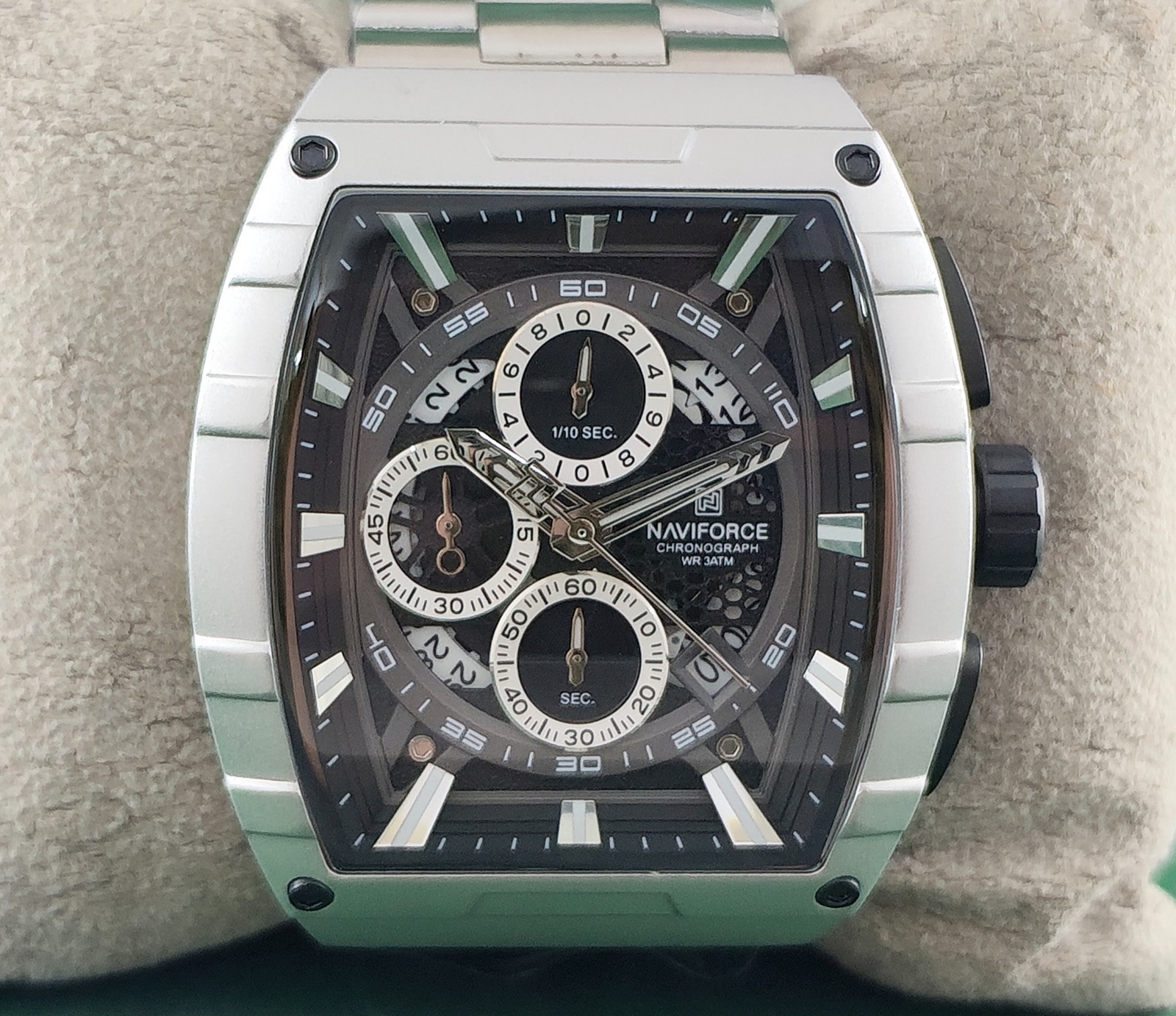 Naviforce Quartz Chronograph Grey Dial “Date” Working Men Wristwatch Steel Band