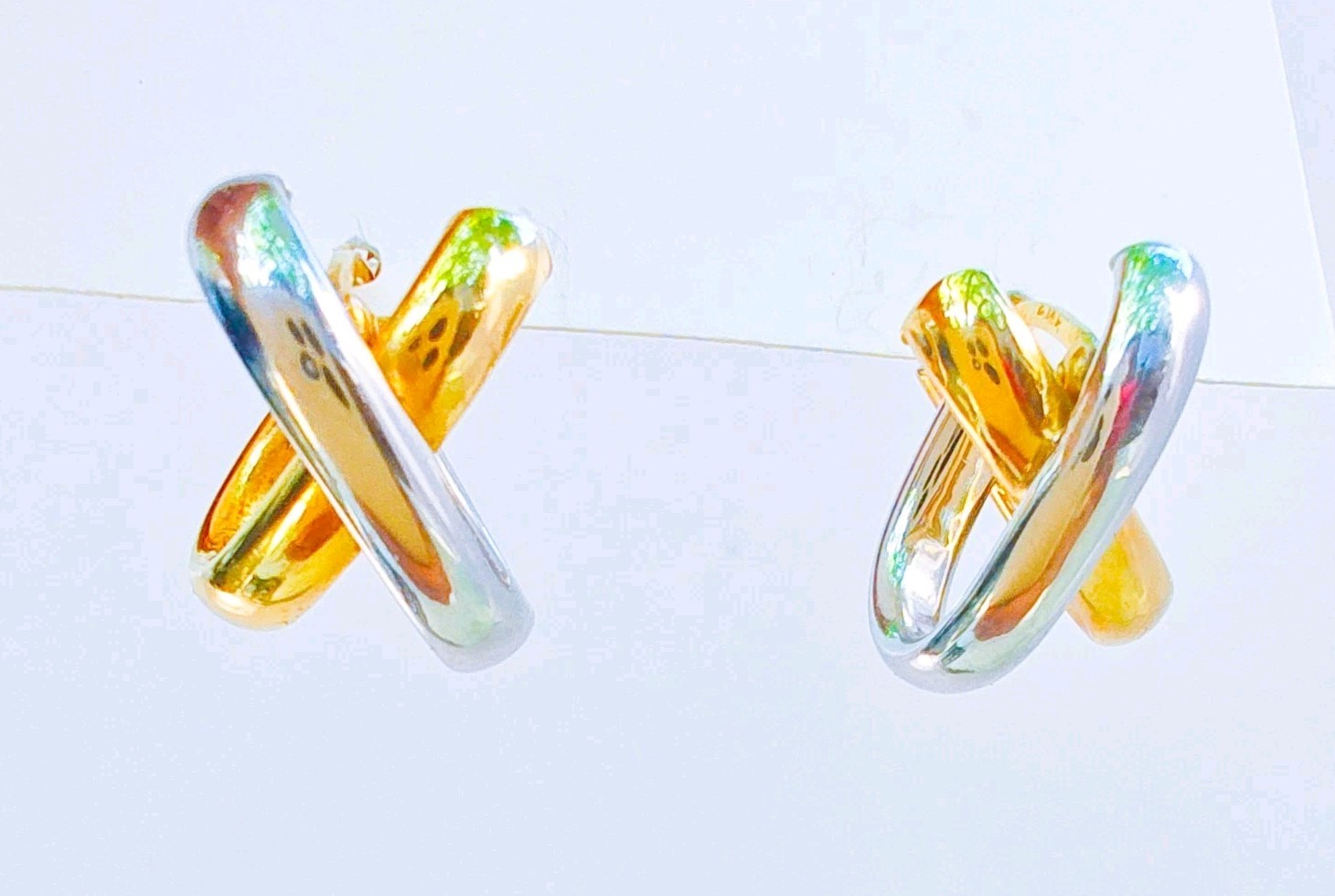 14K Two‑Tone Gold X‑Design Earrings • 2.50g • Snap‑Bar • Marked 14K Israel