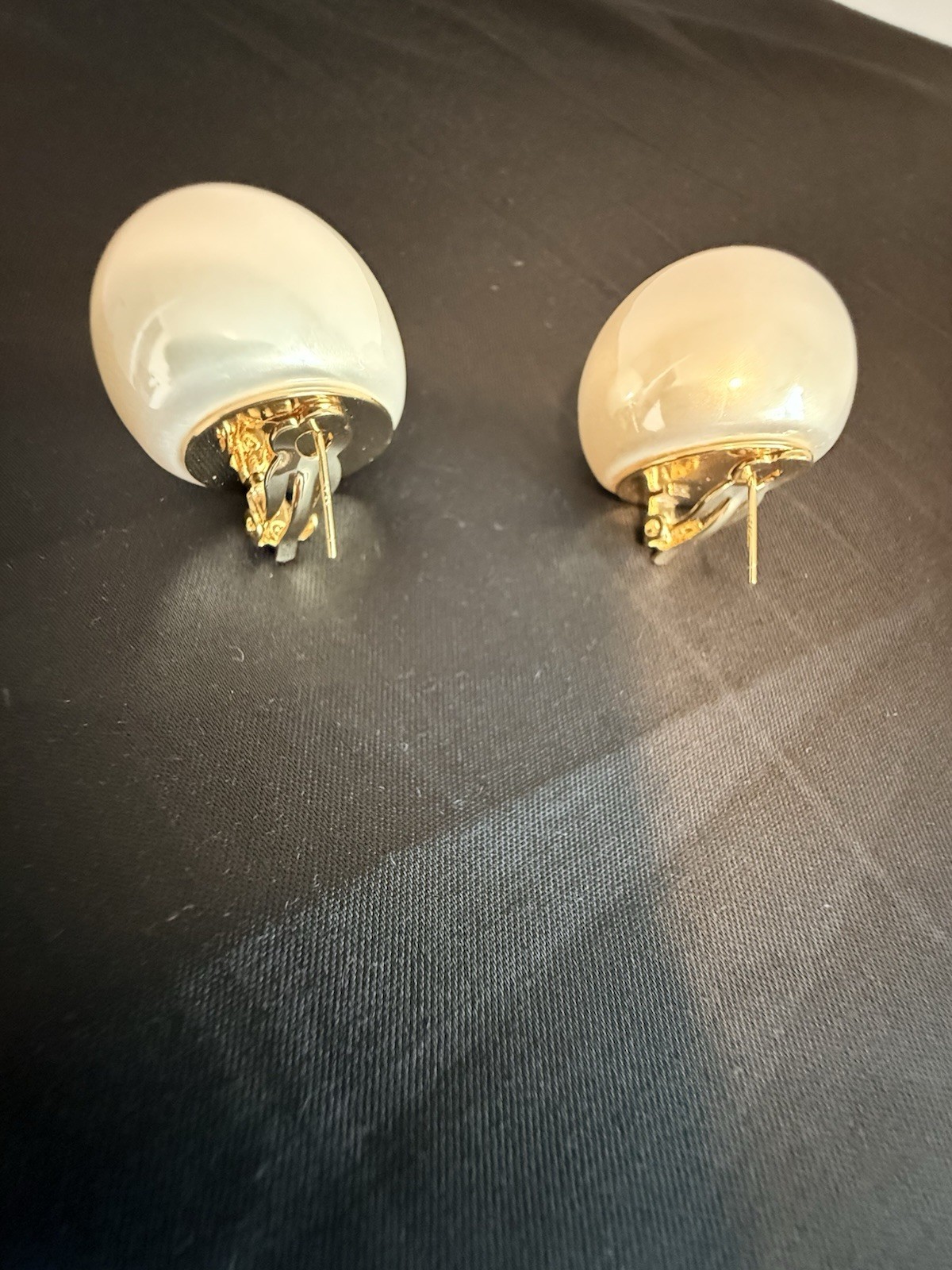Women’s Oversized Faux Pearl Stud Earrings – Classic Ivory Statement Earrings