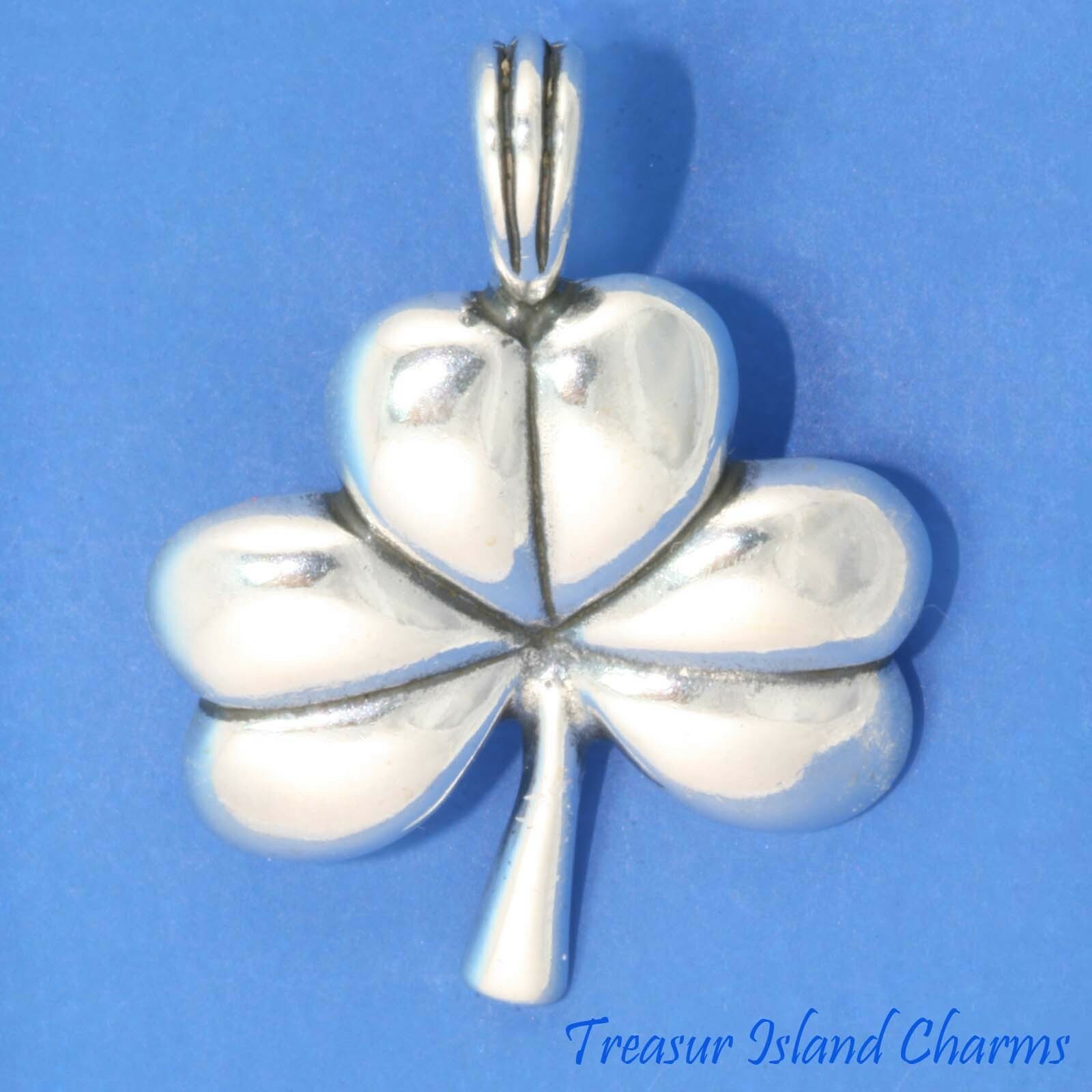 Large Lucky Irish Shamrock 3-Leaf Clover 925 Solid Sterling Silver Pendant 6 gr