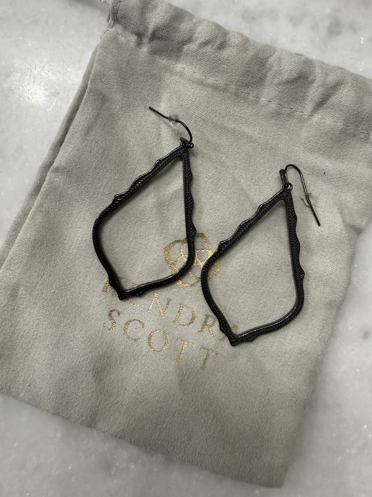 Kendra Scott Sophee Earrings Large Gunmetal Dangle Drop NWOT