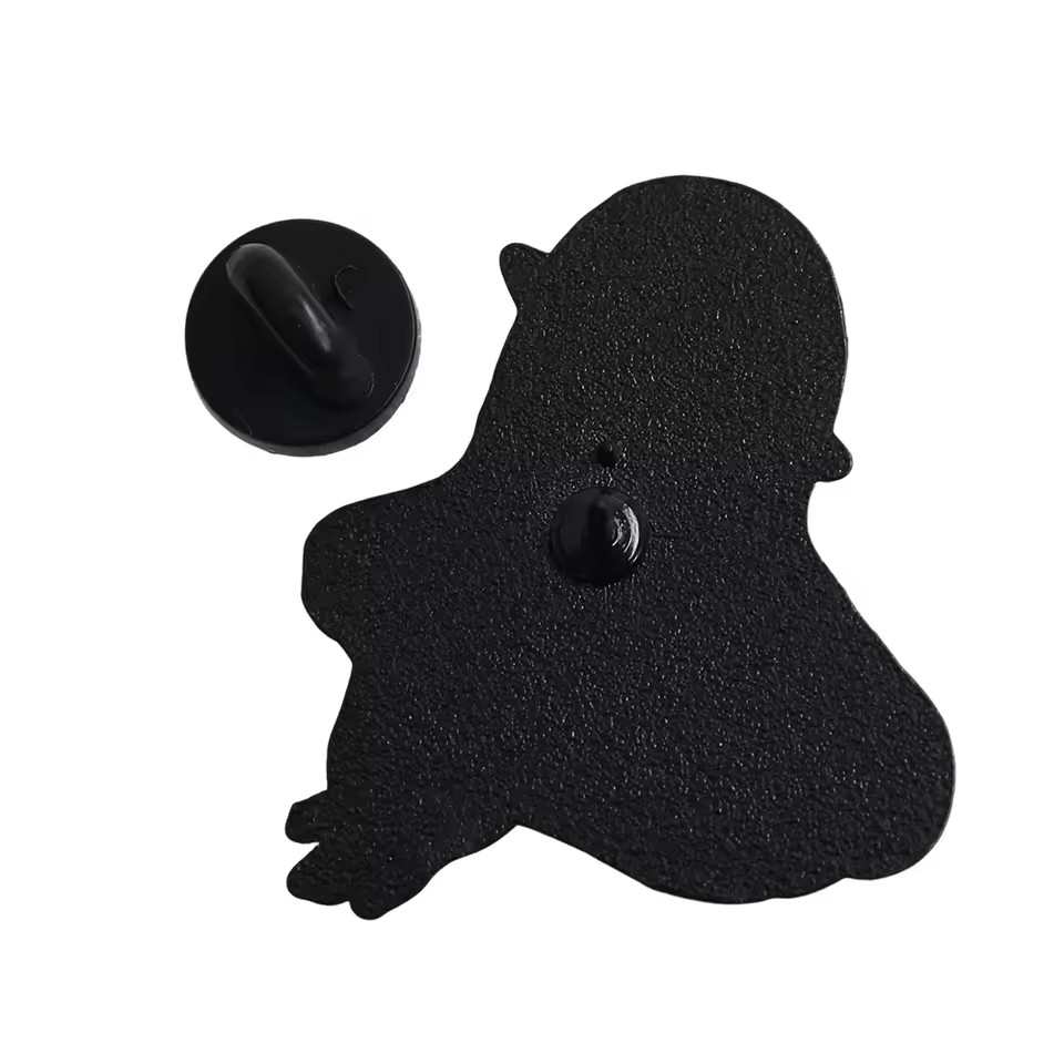 Retro Pointed Ear Beauty Vampire Girl Brooch Comic Lapel Pin Badge Accessory