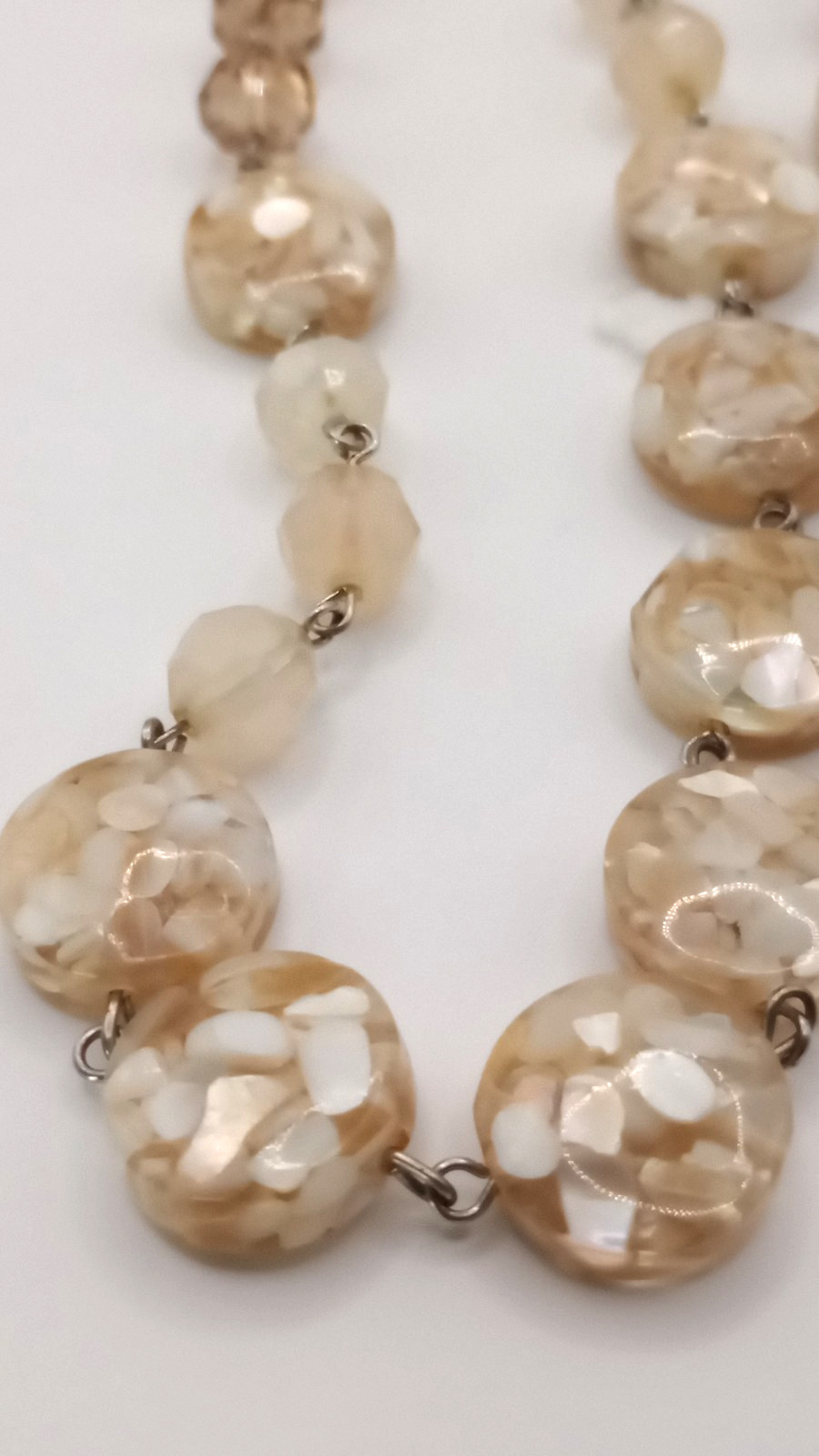 Mother Of Pearl Shell Flat Bead Crystal Necklace Silver Tone 32 to 35 in