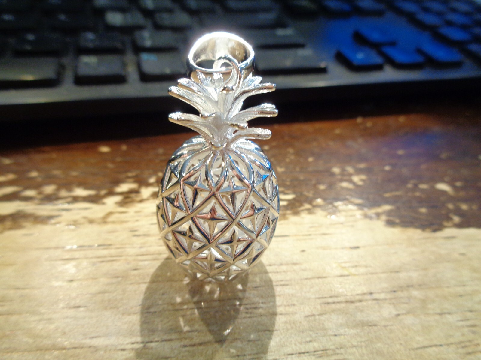 22.5MM BOLD HEAVY SOLID 925 SILVER EXTRA-EXTRA LARGE HAWAIIAN PINEAPPLE PENDANT