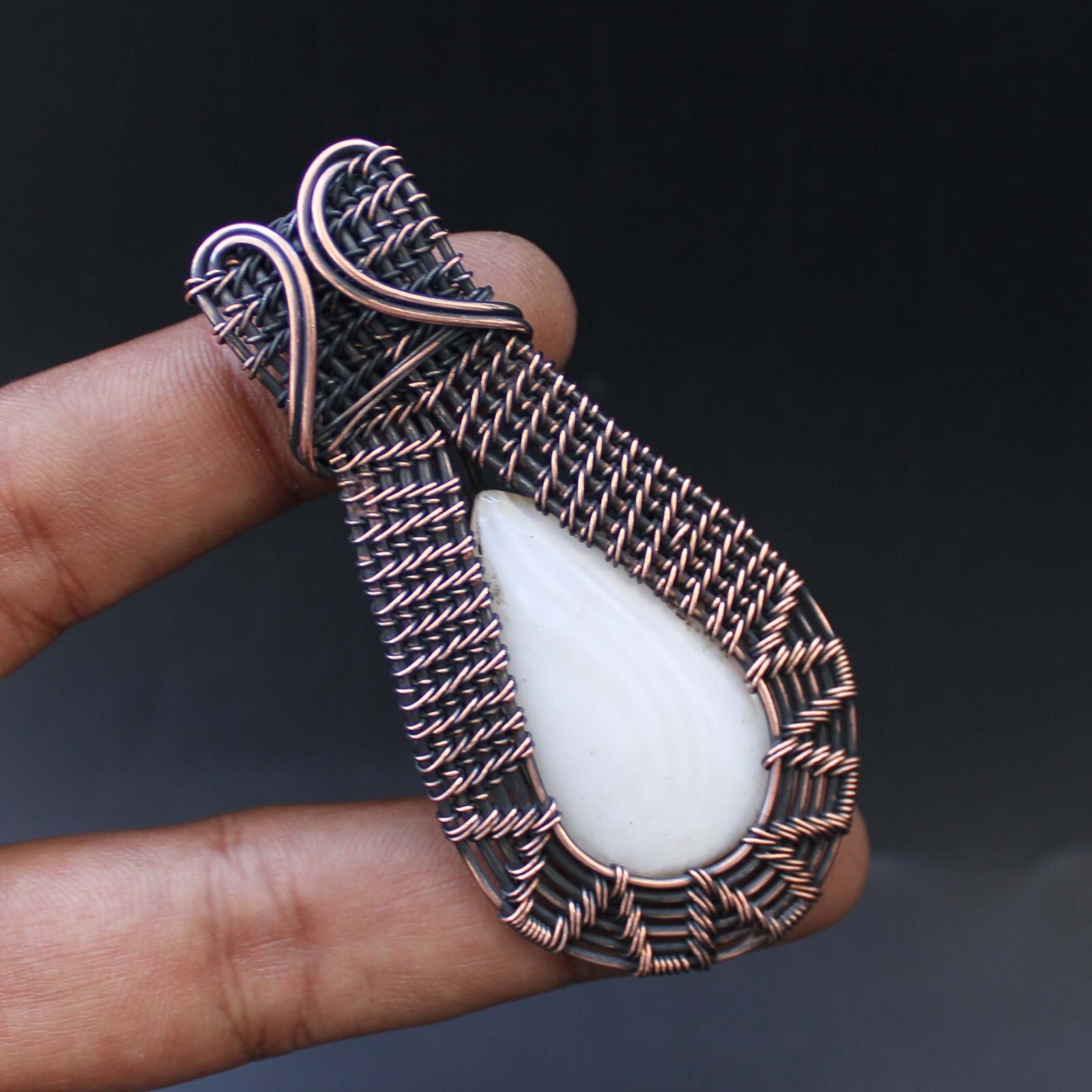 Mother Of Pearl Pendant Copper Wire Wrapped Pendant Copper Chain Jewelry 7 Cm