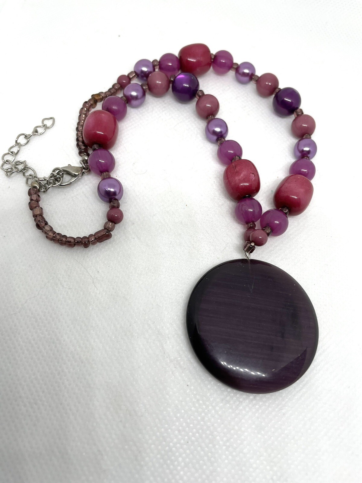 Shades Of Purple Beaded Pendant Necklace
