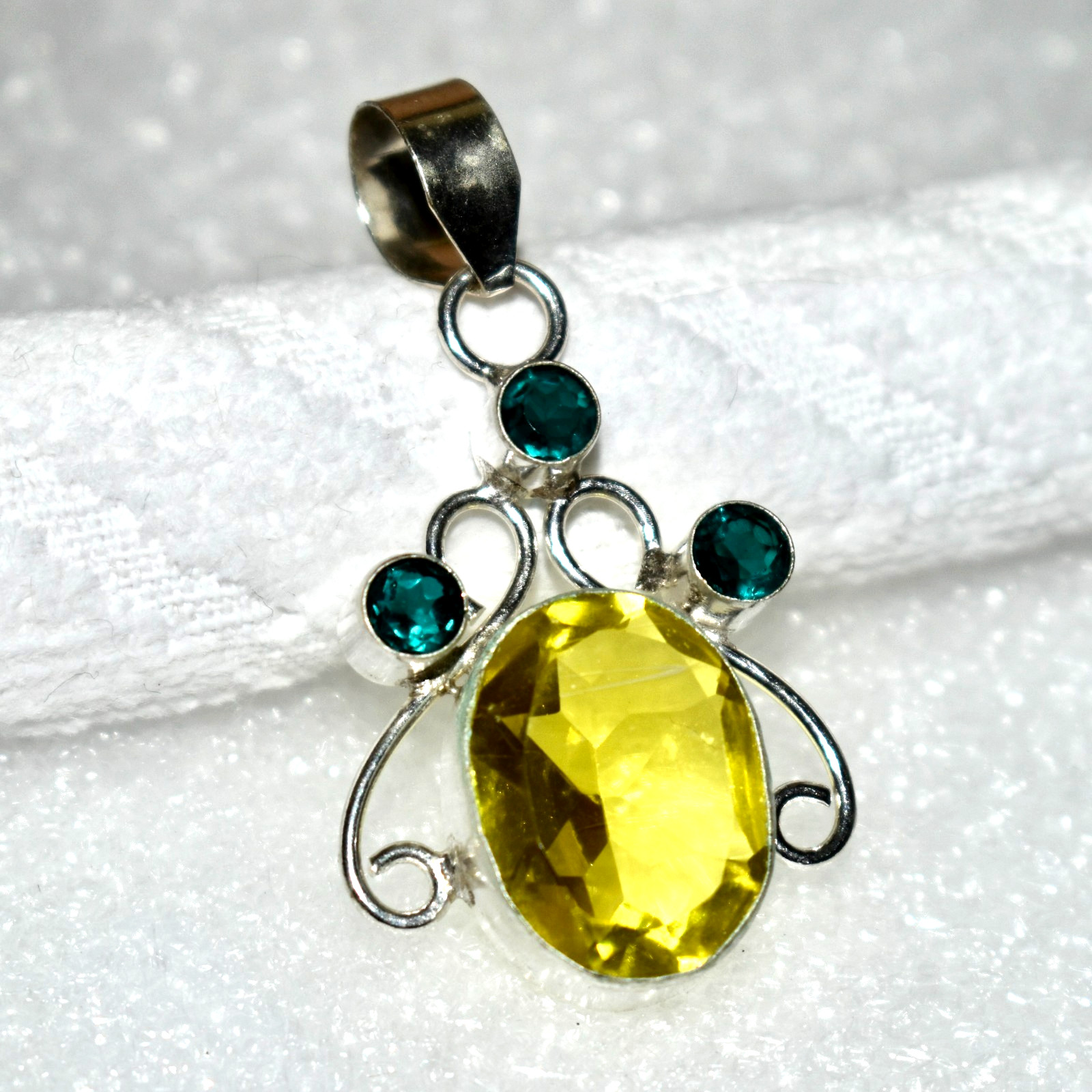 Lemon Yellow & Aqua Quartz Gemstone Handcrafted Sterling Silver Pendant 7.36 gm