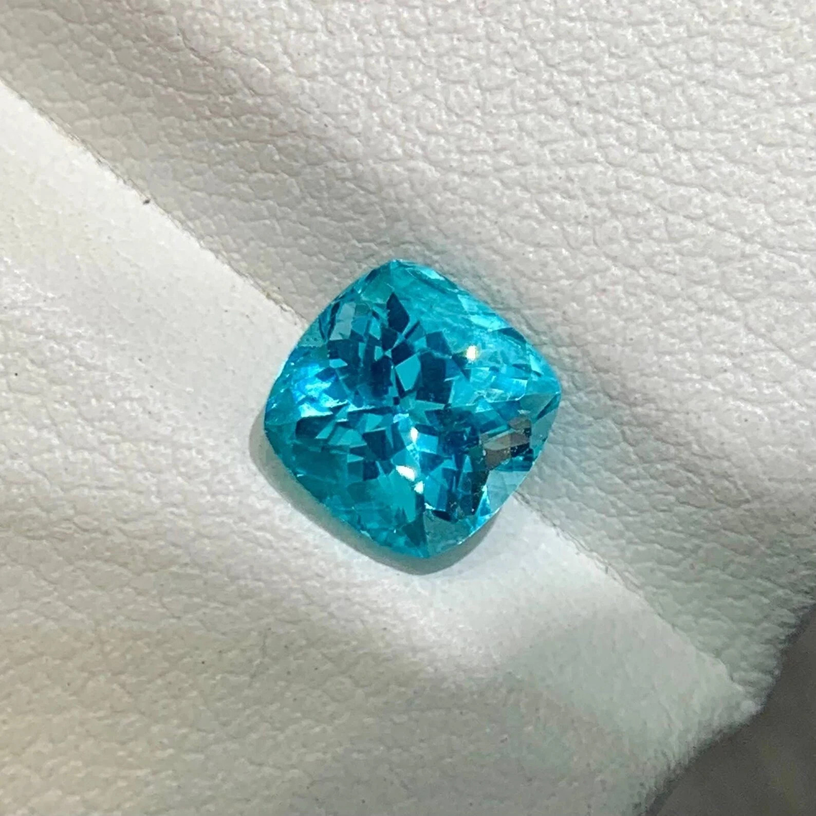 Natural Paraiba Tourmaline Neon Blue Cushion Cut Loose Gemstone 10.67 Ct+