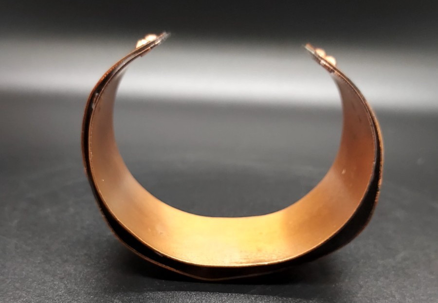Vintage Copper 1 1/4 Inch Wide Bracelet Cuff