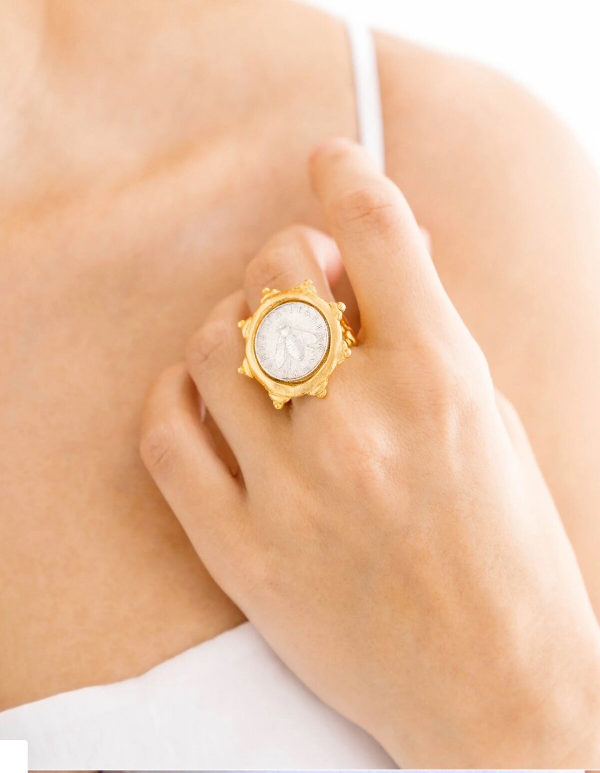 Susan Shaw Gold Florence Italian Bee Coin Ring 24Kt TPG