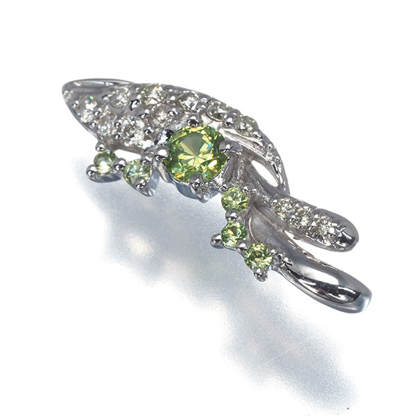 Demantoid Garnet 0.23ct Diamond 0.11ct Pendant 18K 750 White Gold
