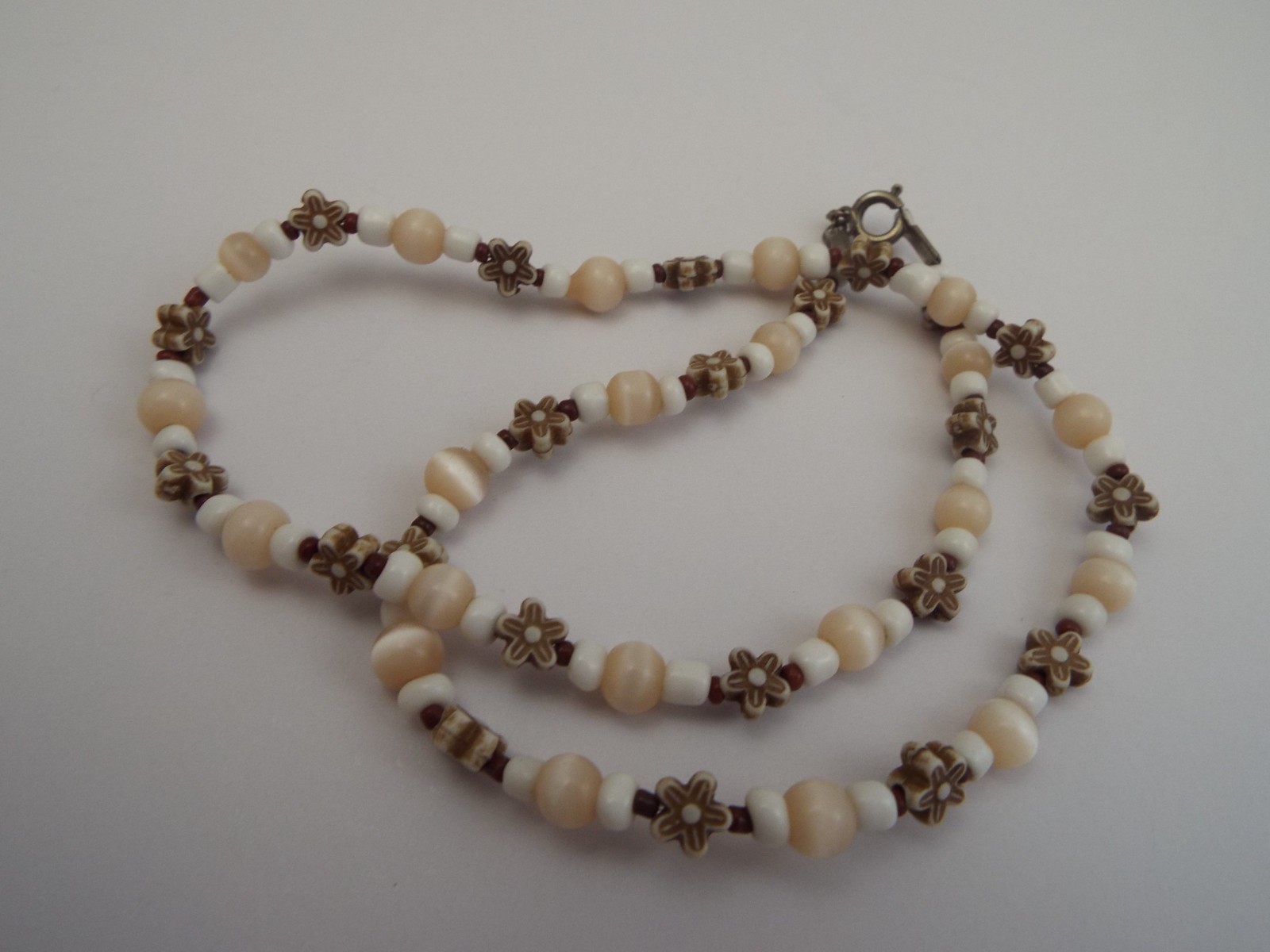 Brown White Bead Necklace (B26)