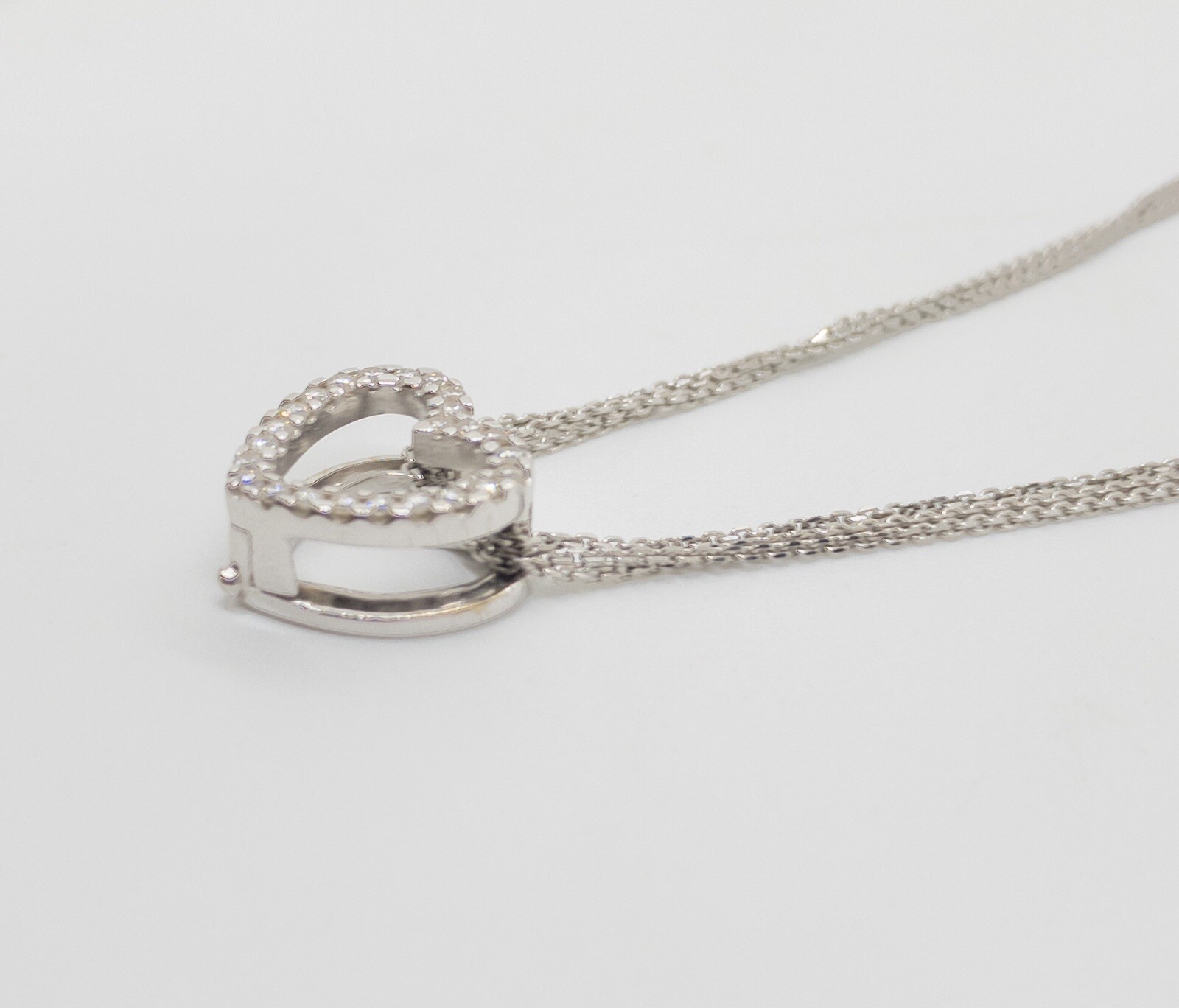 Diamond Heart Necklace 18k White Gold Tripple 14k Chain 16″ 7 grams