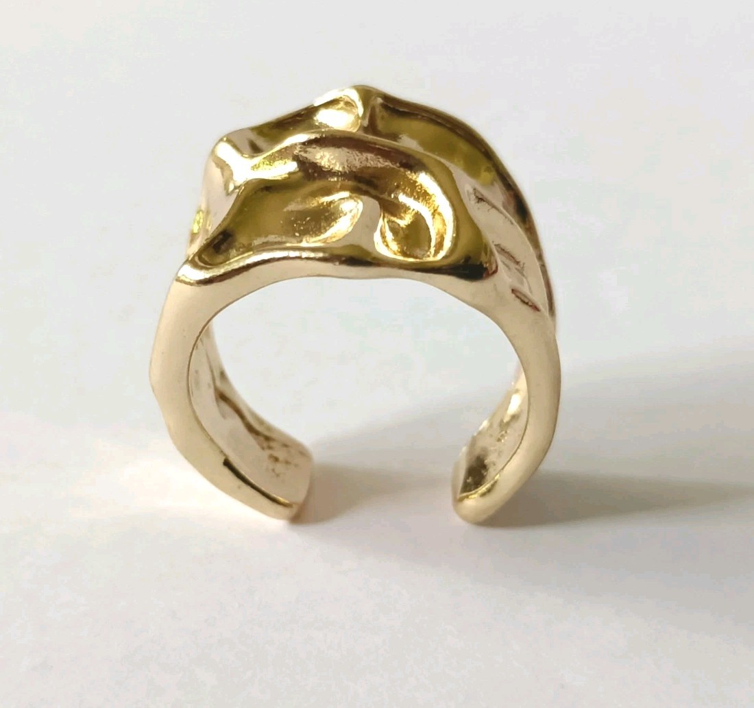 Gold Plated Textured Ring 1.8 Cm