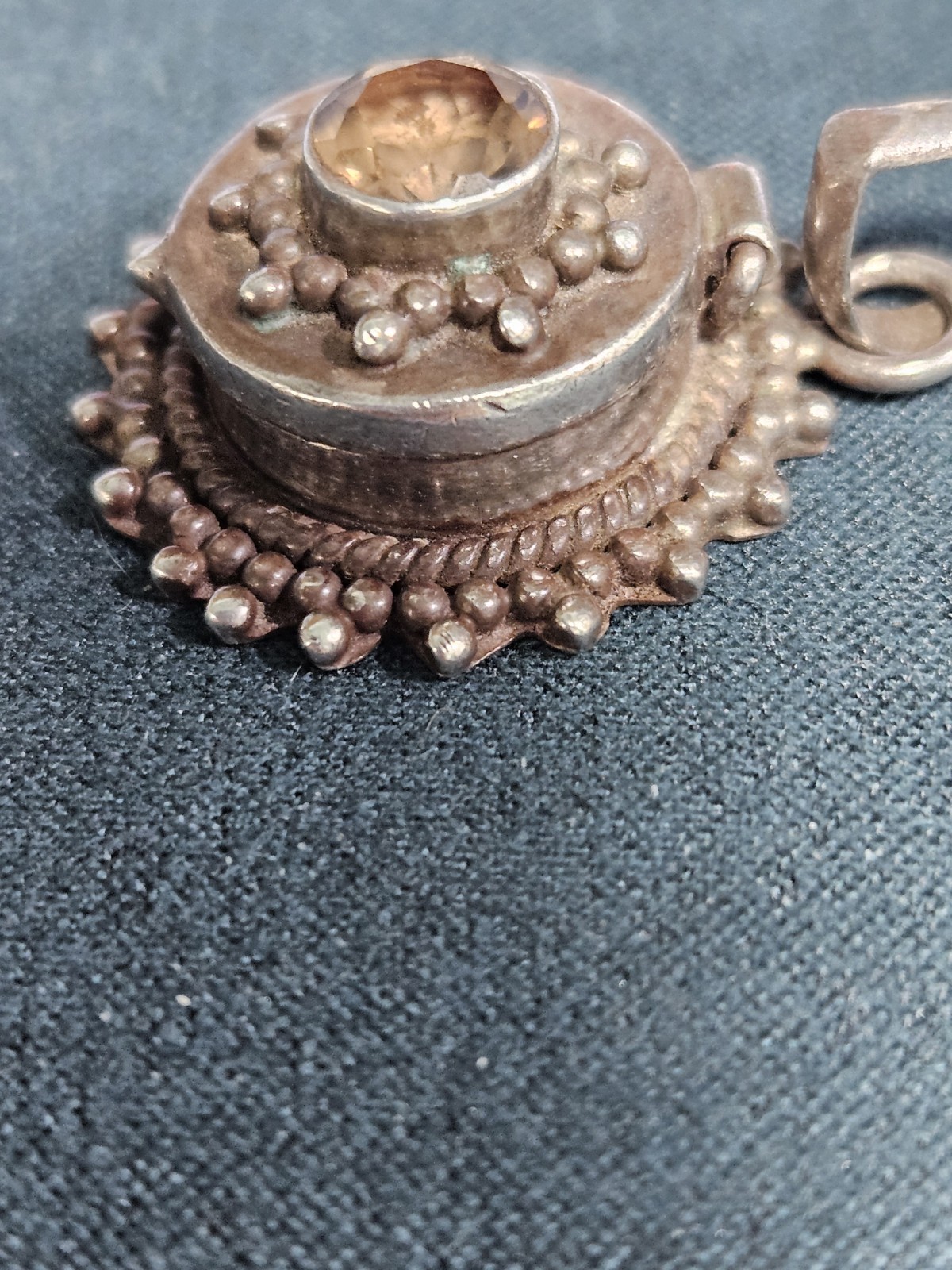 Vintage 925 Pill / Poison /Locket Box Pendant 10g