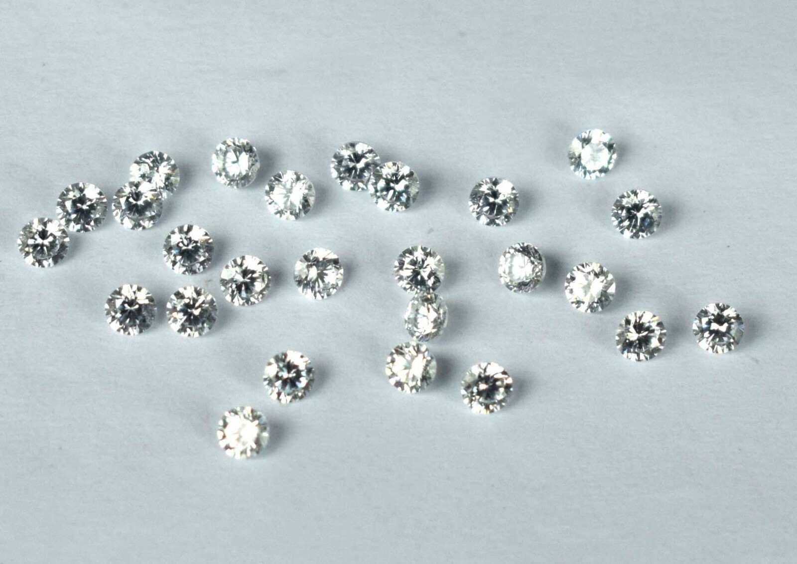 Natural White Sapphire 25 Pcs Round Gemstone 6.25 Ct/3 mm Lot AGI Certified EE35