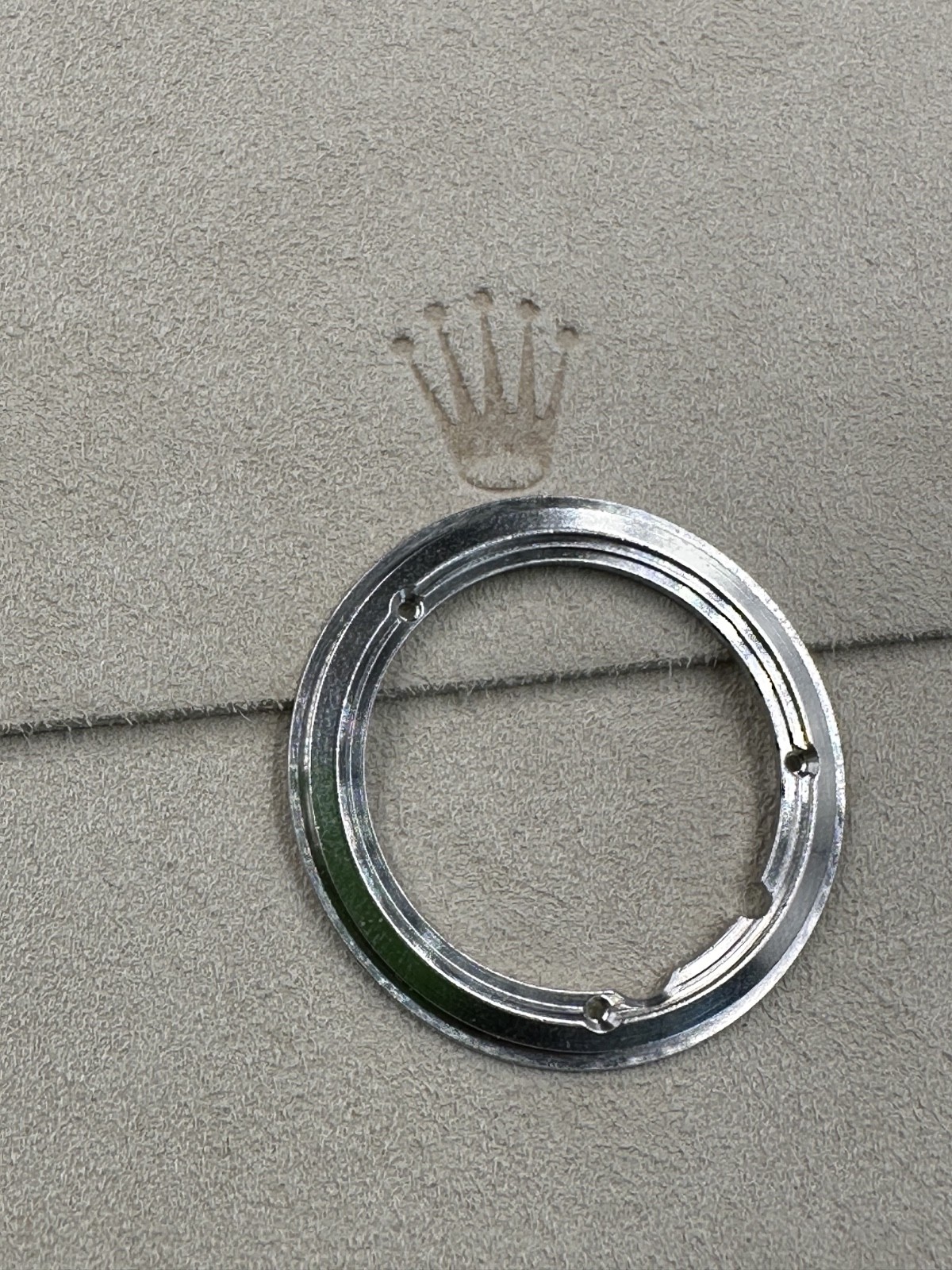 Genuine Rolex Day Date Cal 1555 and 1556 8015 Date Indicator Seating Watch Part