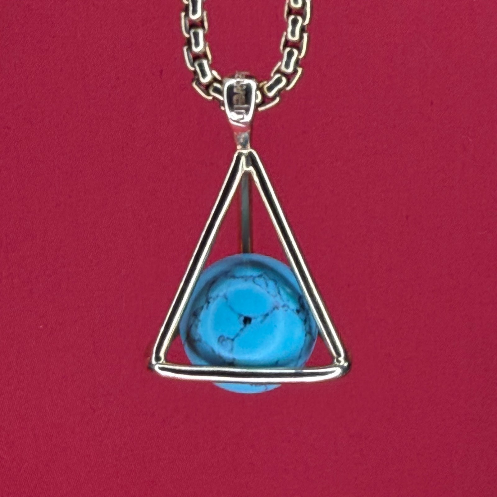 14k Yellow Gold Pendant with with Turquoise – 3 Grams (Pendant O