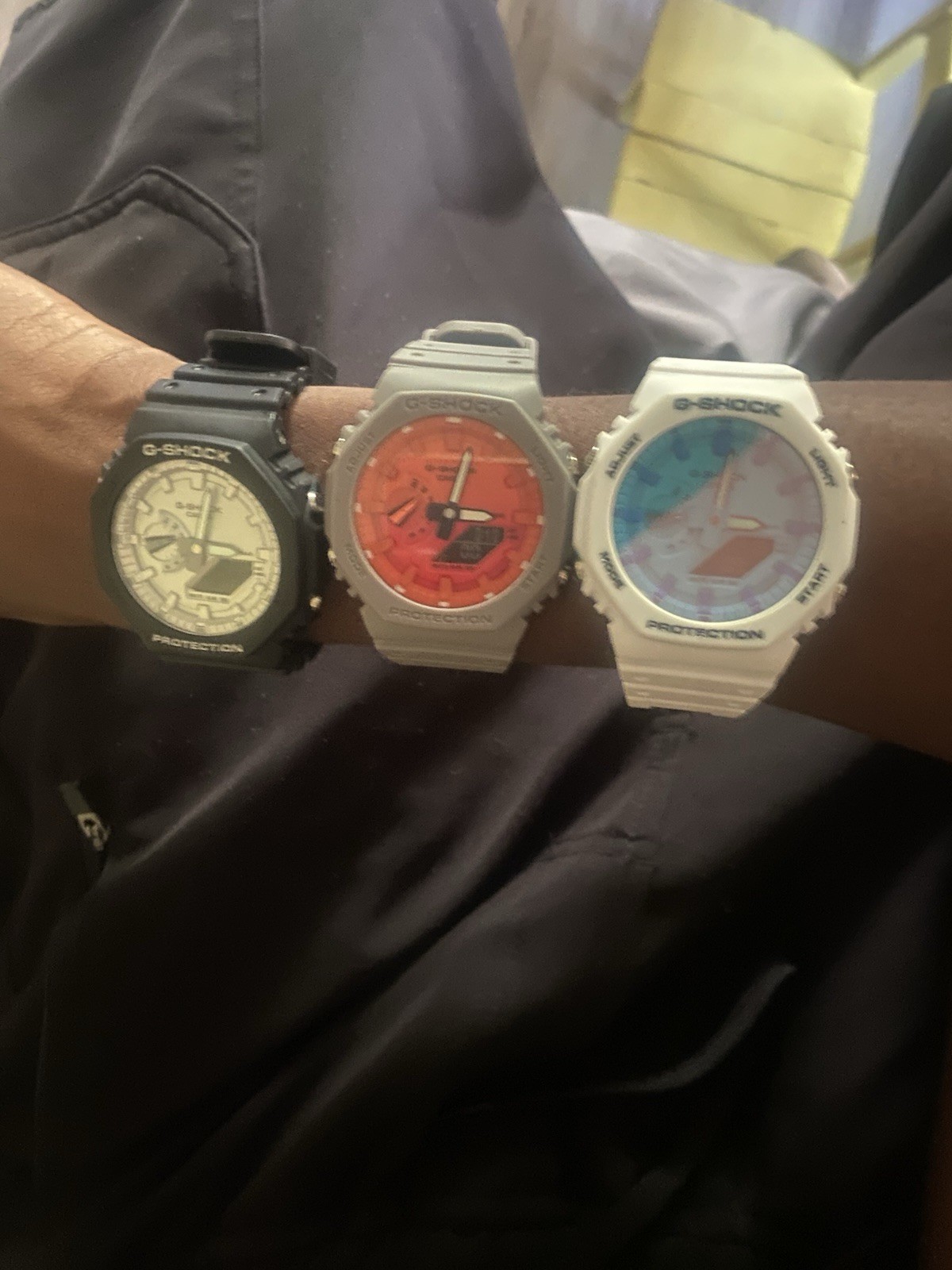Casio G-SHOCK Unisex Watch ONLY SELLING THE GREY ONE OTHER TWO NOT FOR SALE!!