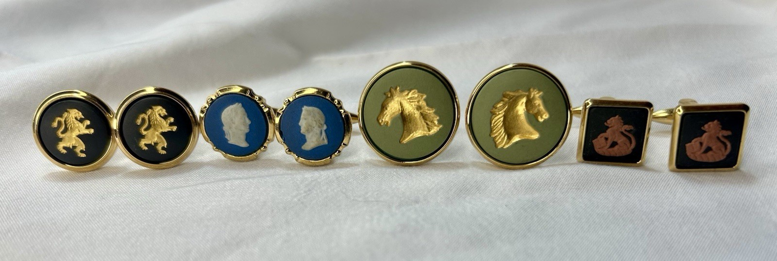 Wedgwood Lot Of 4 Pair Vintage Cufflinks