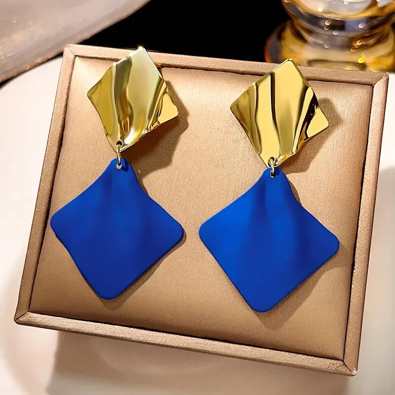Retro Sexy Metal Style Rhombus Personality Trend Klein Blue Contrast Color