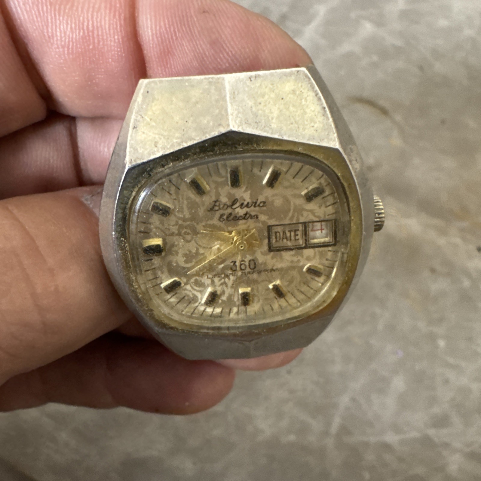 Vintage Bolivia Electra 360 Lifetime Mainspring Working Day Date Design Inset