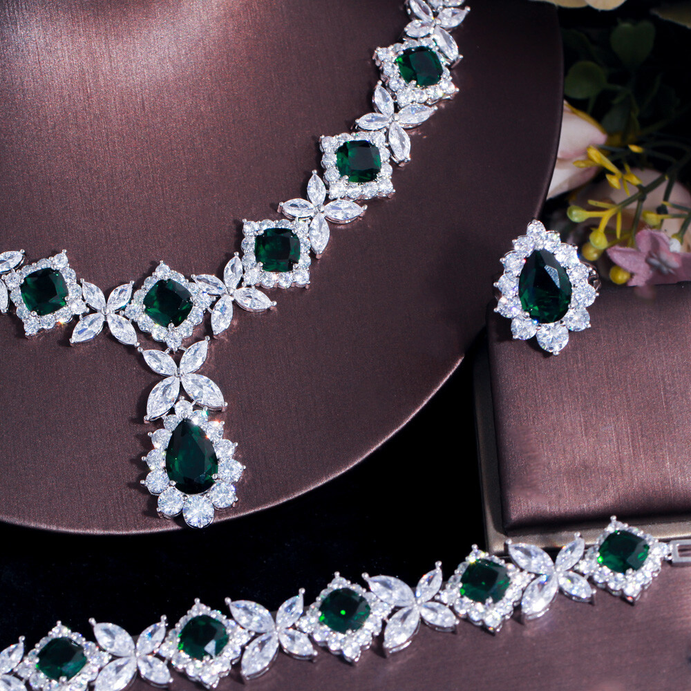 Green CZ Women Engagement Leaf Drop Necklace Earring Bracelet Ring Jewellery Set