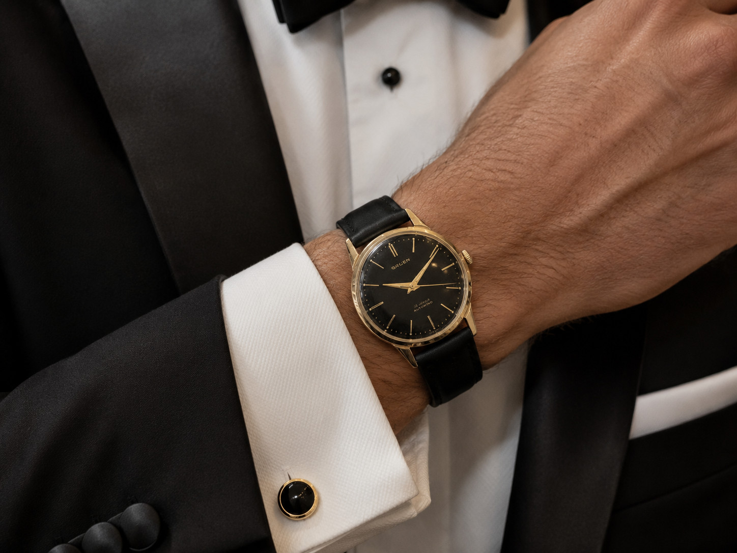 Vintage Gruen Automatic Watch, Gold Tone Case, Black Dial, Mid-Century Men’s
