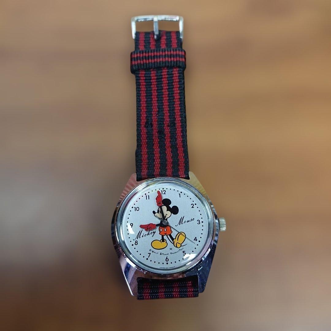 SEIKO Disney Time Mickey Mouse Manual 3.4mm Silver Dial 1970s Wristwatch