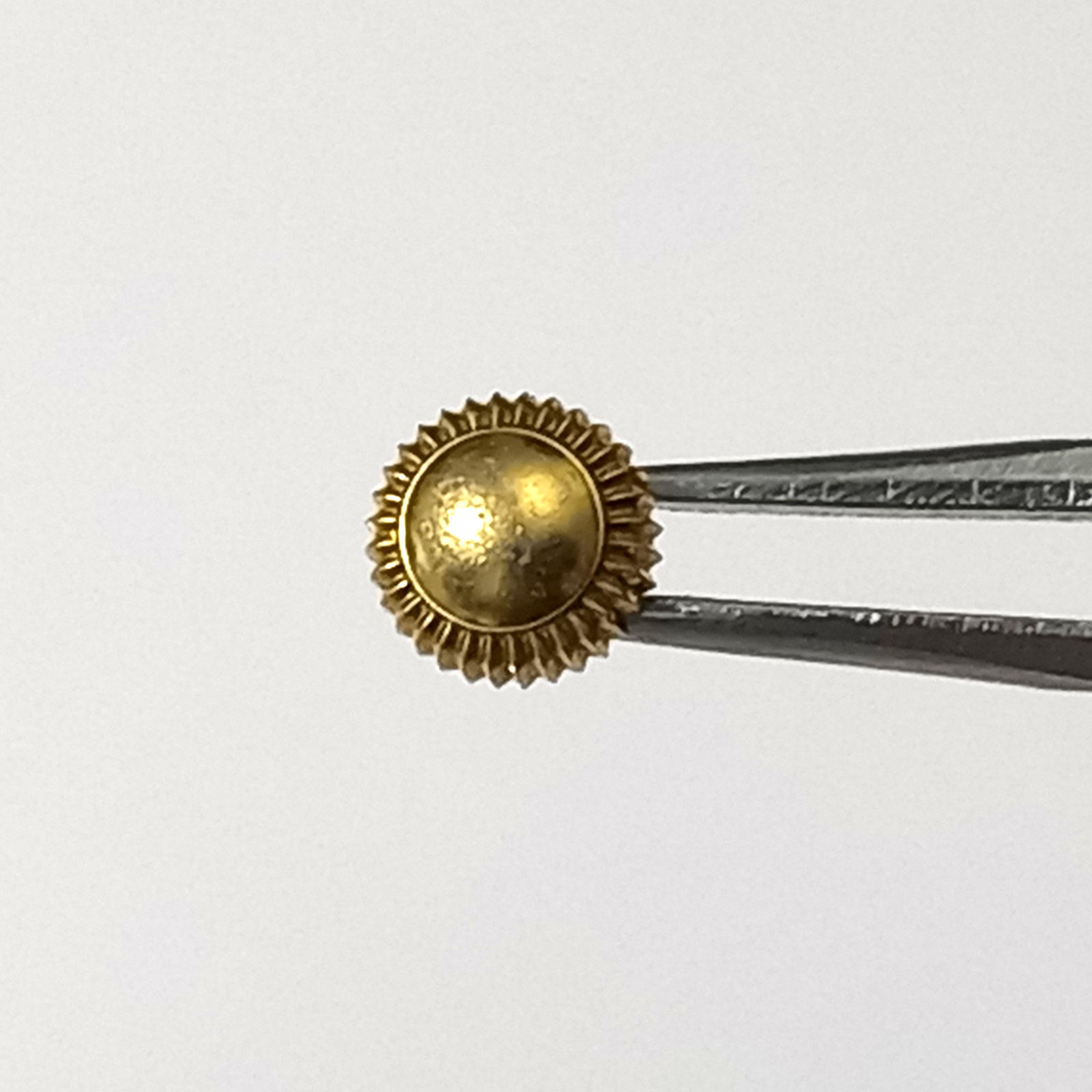 5.4 mm 1940’s Patek Philippe / Movado / Ulysse Nardin Borgel Yellow Gold Crown