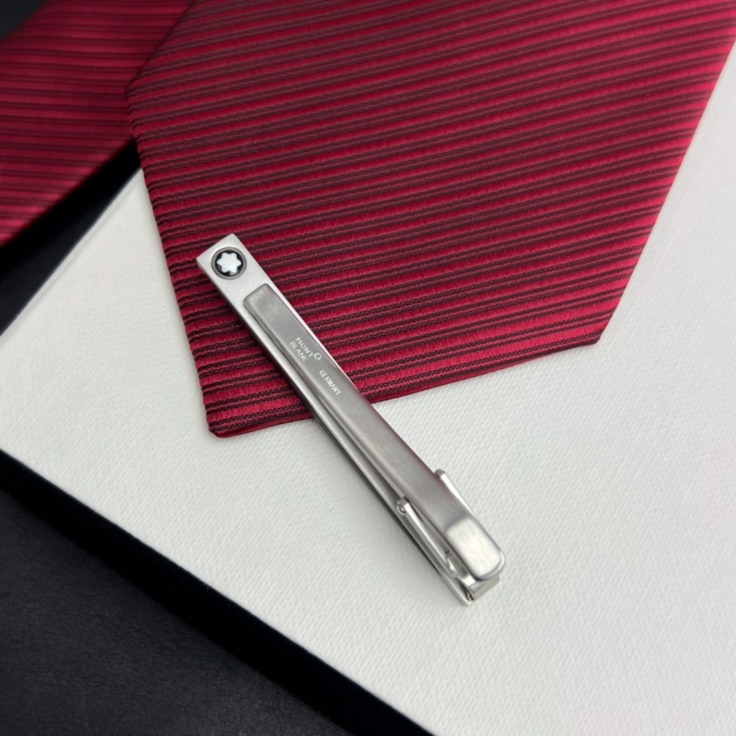 Montblanc Essential Sartorial Stainless Steel Tie Clip Silver Black w/ Box