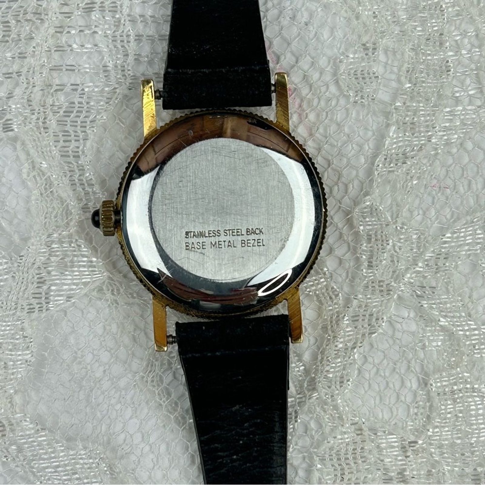 RARE Women’s Vintage 1776 1976 BICENTENIAL WITTNAUER COIN BASE 8KT GOLD WATCH