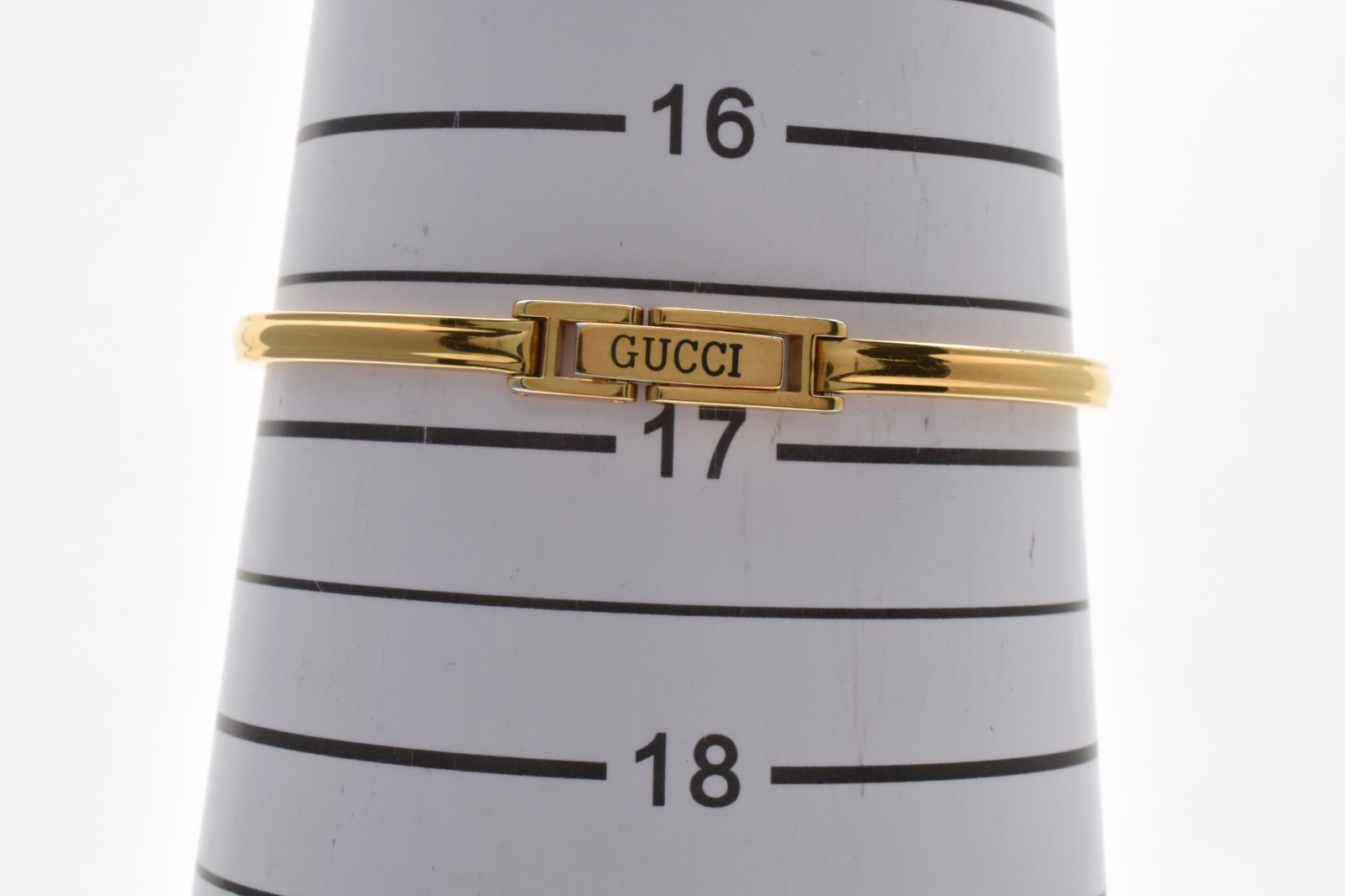 GUCCI Change Bezel 11/12.2 1100L Gold Vintage Quartz Woman’s Watch with Box