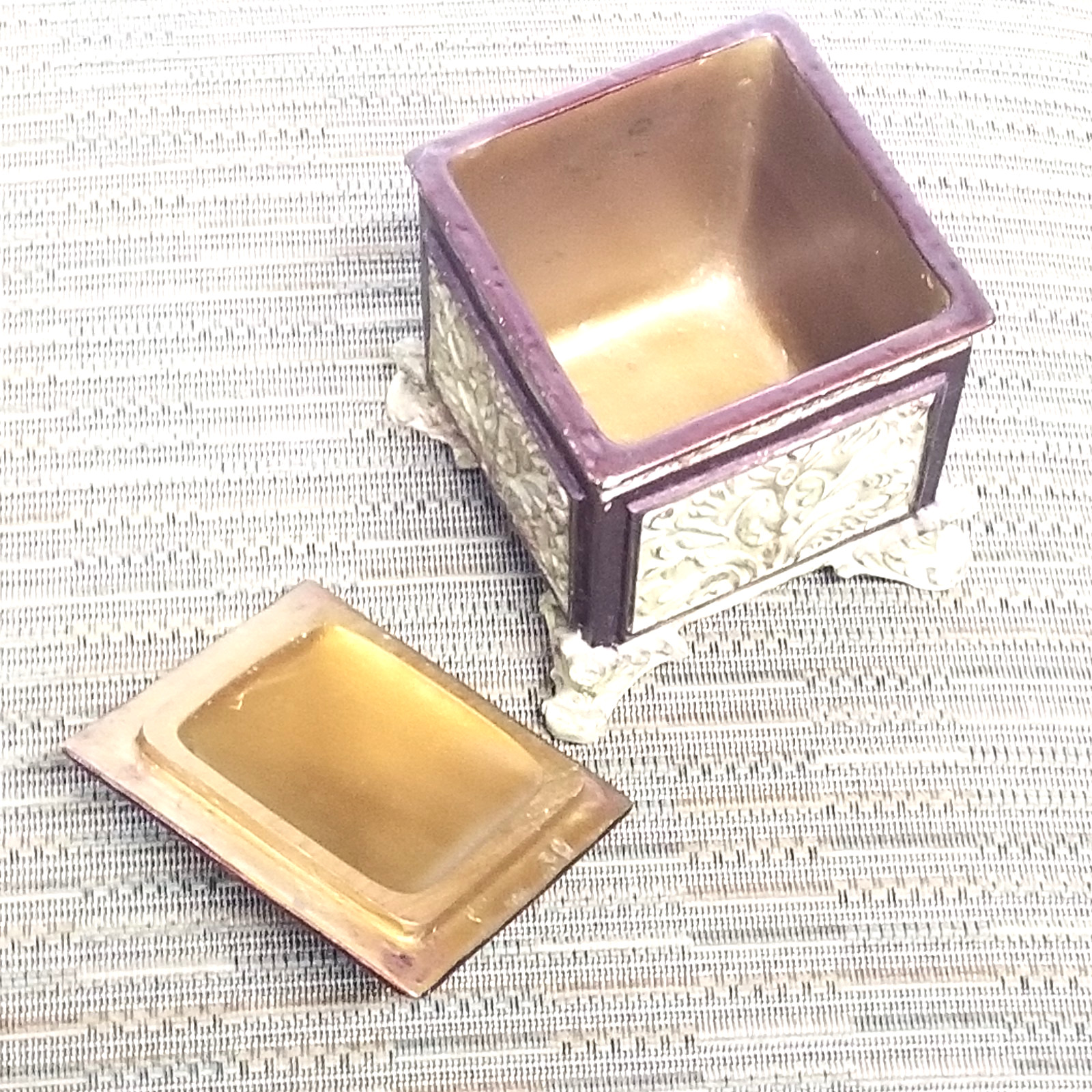 Jewelry Storage Box 4x4x4″ with Lid Ornamental Bathroom Hand Crafted Dark Tan