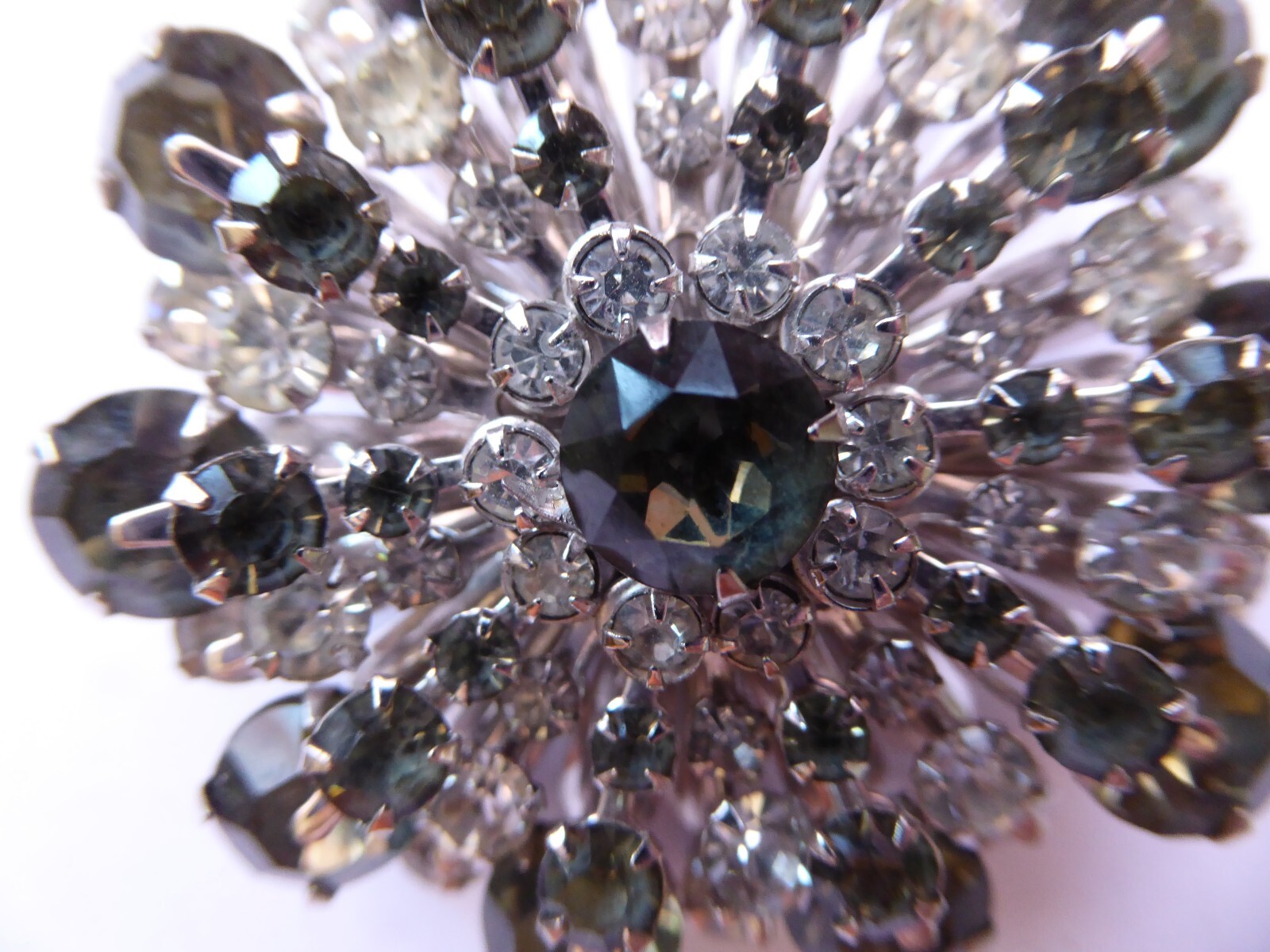 Retro Brooch Art Deco Glass Rhinestones Starburst Lilac Pin Grandma’s Closet
