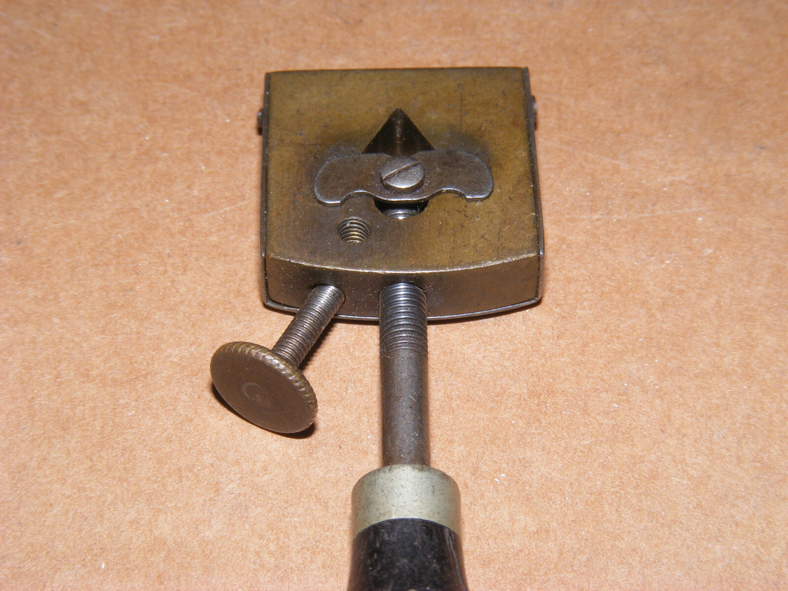 Watchmaker’s/Jeweler’s Specialty V Groove Hand Pin Vise Handle