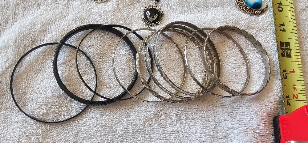 LOT Bundle of Goth Gothic Emo Fashion Jewelry Bat Cat Snake Black Roses Mystical