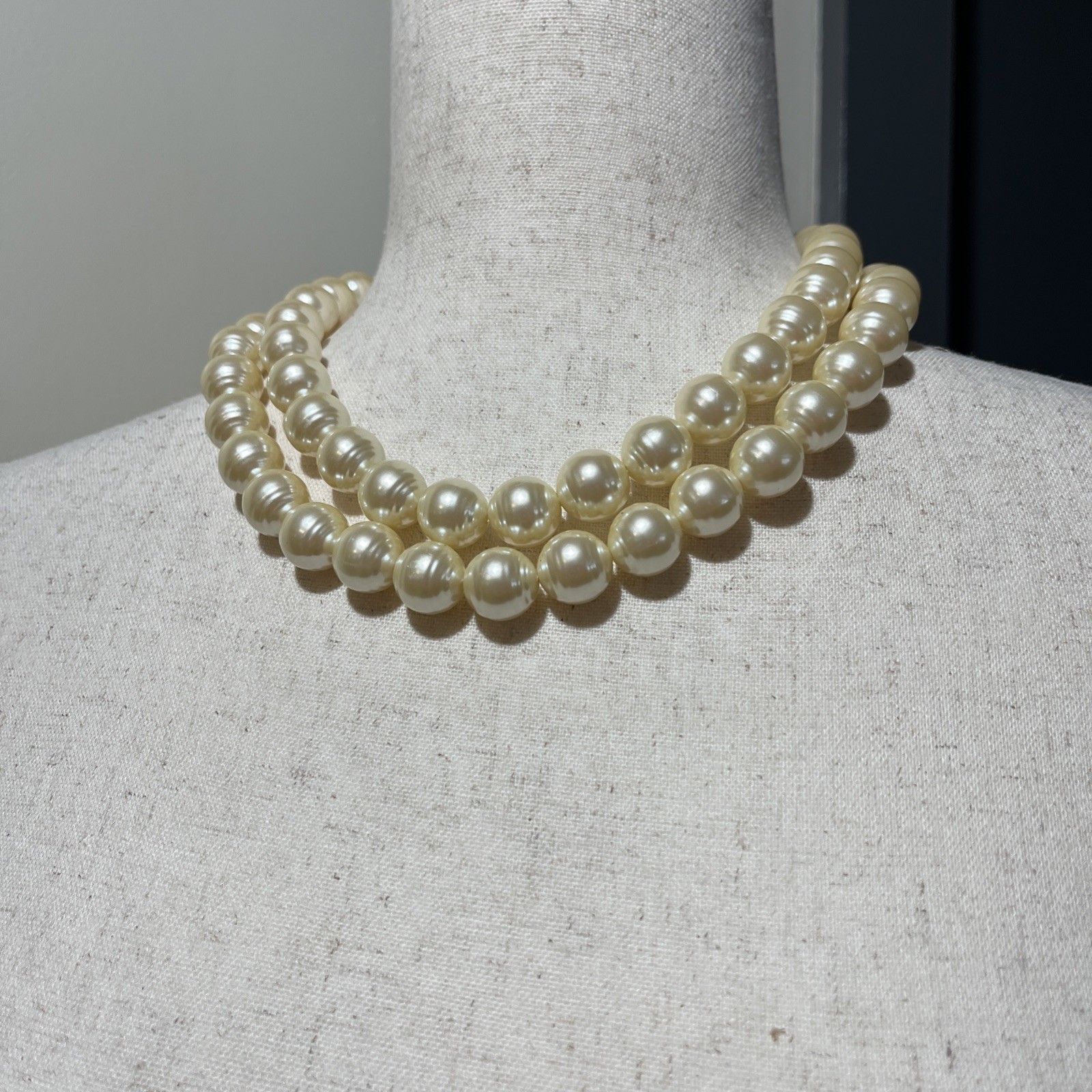 Vintage Champagne Cream Faux Ringed Pearl 2 Strand Necklace Large Pearls
