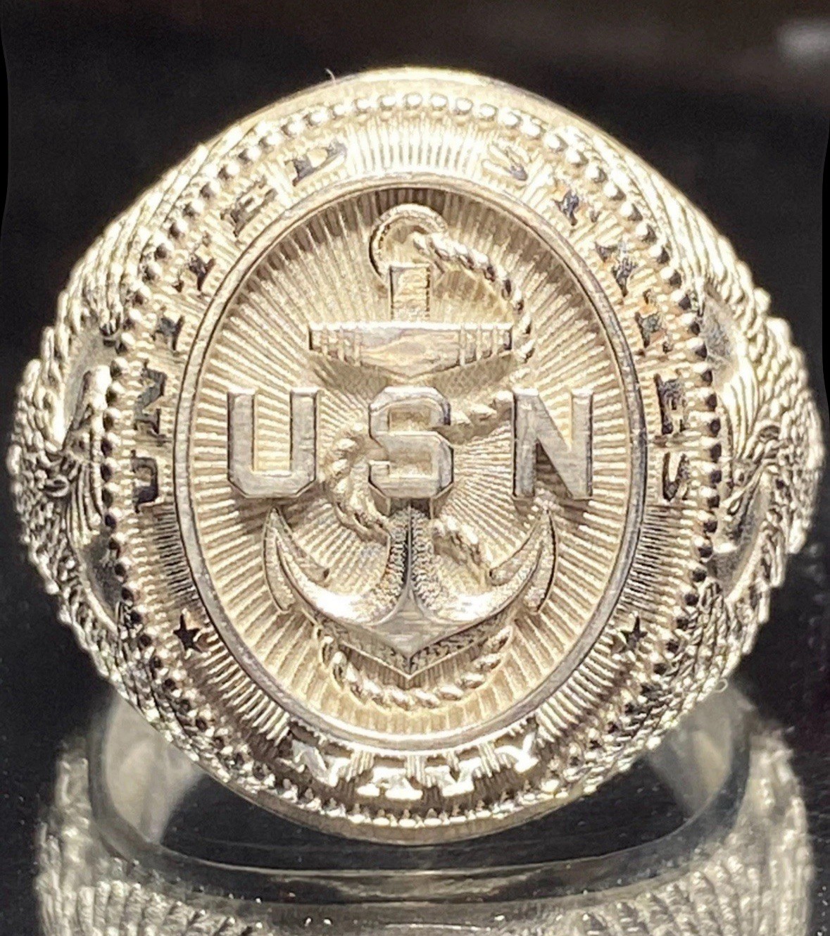 US NAVY RING – HANDMADE 925 STERLING SILVER MILITARY ANCHOR SIGNET RING LICENSED